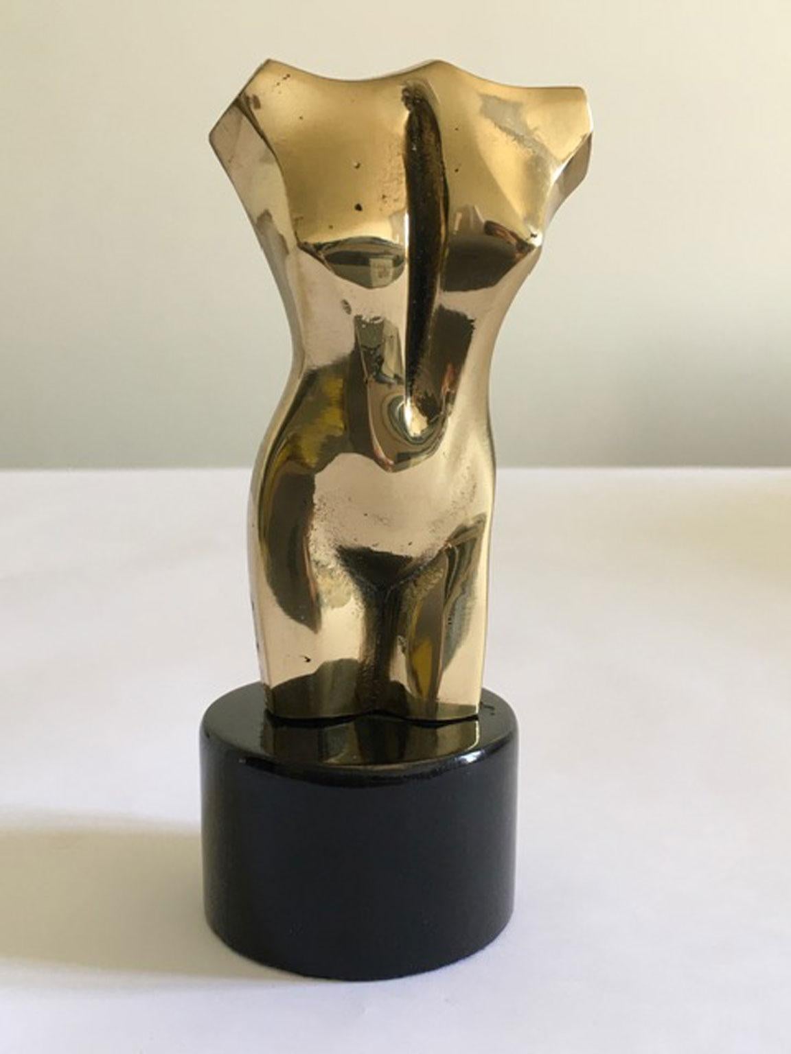 1980 Italien Spätes 20. Jahrhundert Bronze Mehrfachbüste Sie – Sculpture von Roberto Nanut