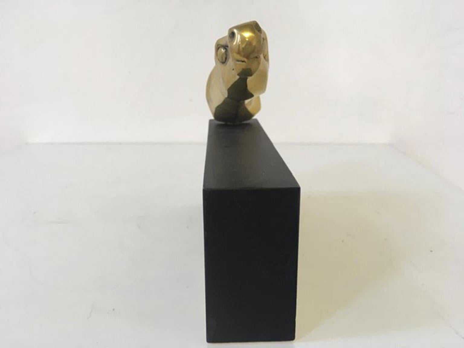 1980 Italia Escultura postmoderna abstracta de bronce Cabeza de caballo en venta 1