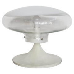 Roberto Pamio para Leucos Modelo 'Gill' Lámpara de sobremesa italiana de cristal blanco Años 60
