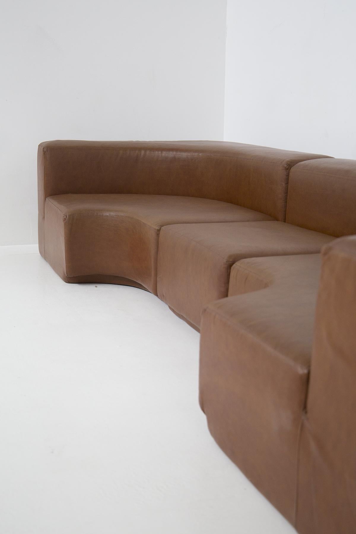 Roberto Pamio Italian Space Age sofa in simil leather skai brown For Sale 3