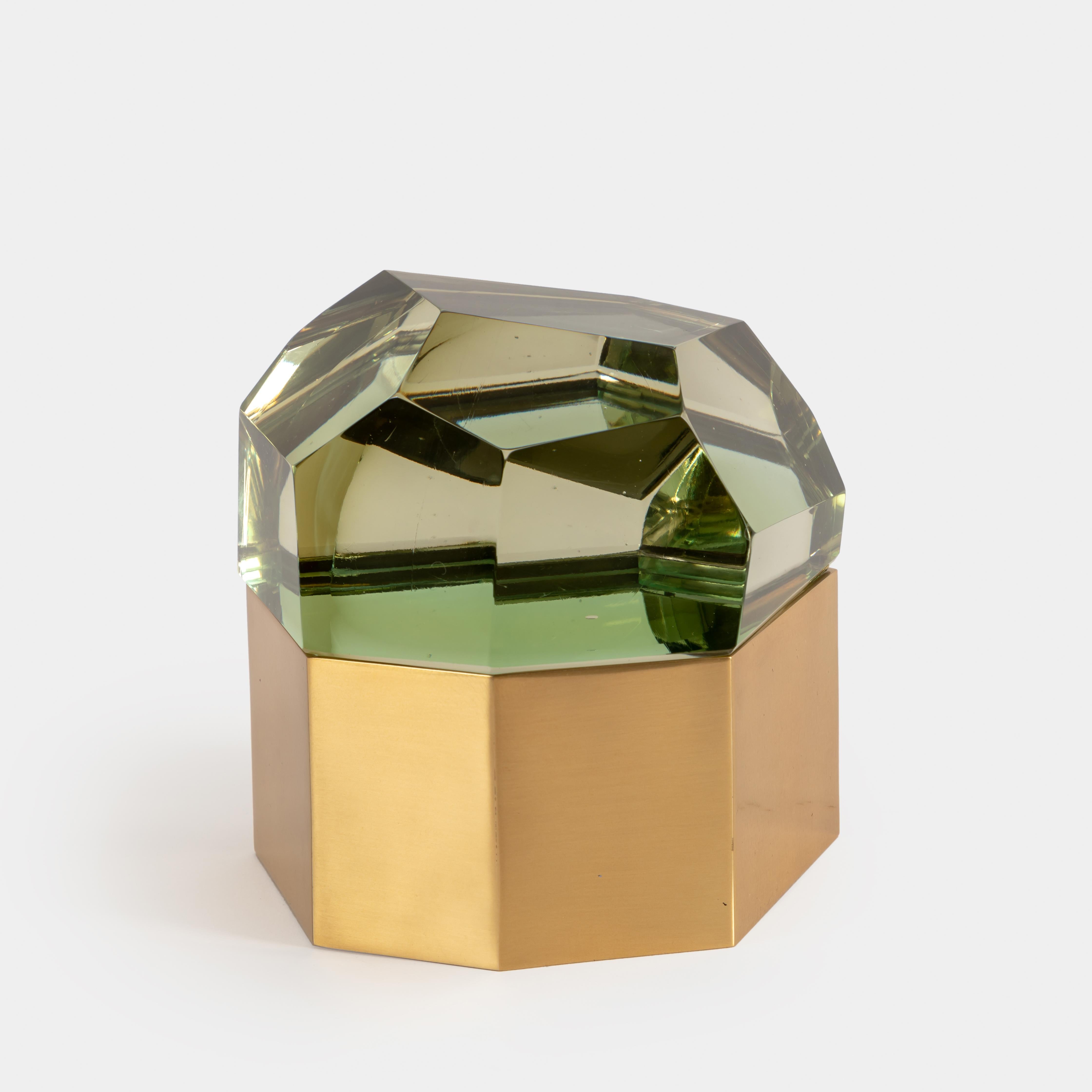 Roberto Giulio Rida exquisite chartreuse 'Diamante Murano' glass box with thick glass ground and polished to create faceted fitted top with gilt brass base covered inside with steel, Italy, 2017.  The glass is made of crystal glass core, then