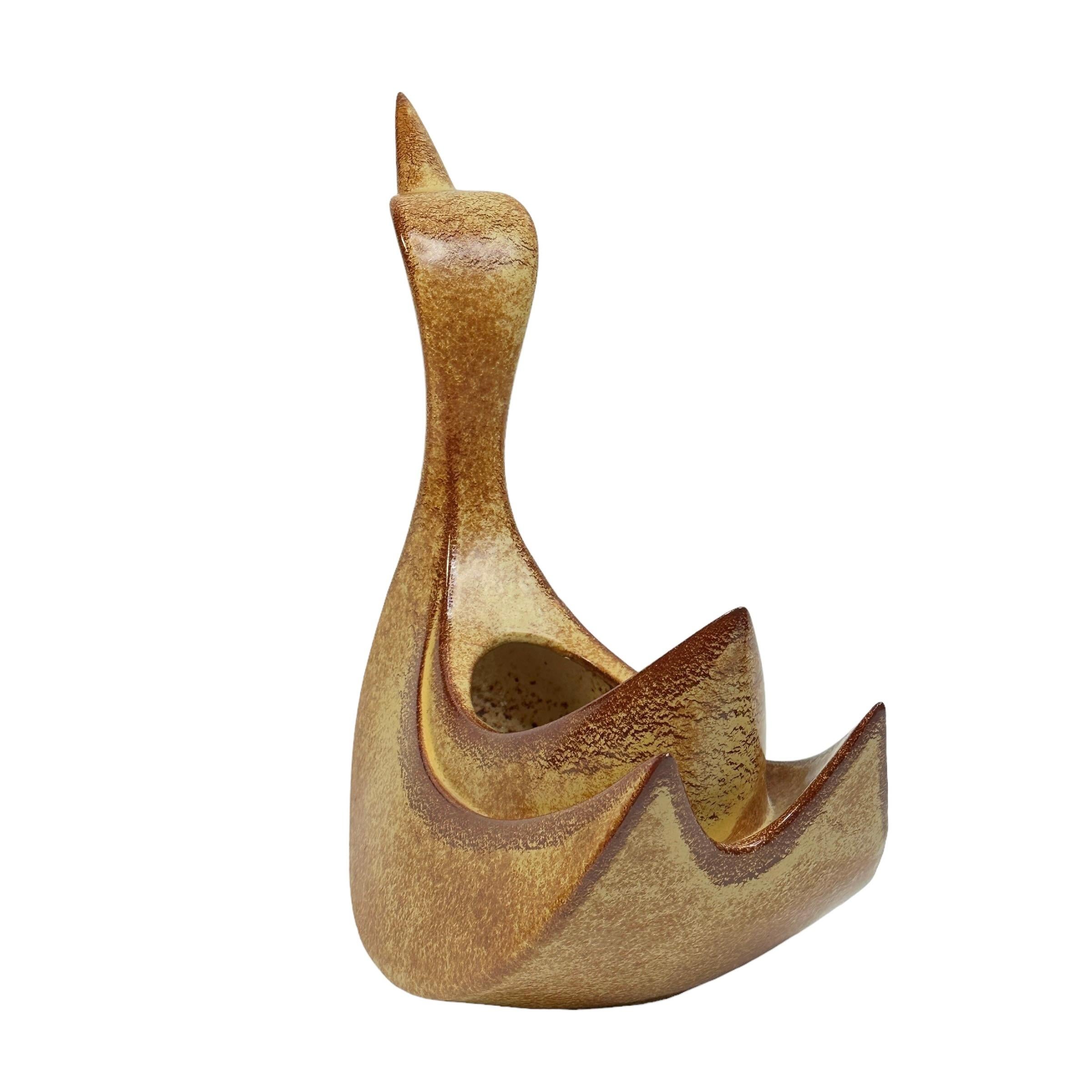 Hand-Crafted Roberto Rigon Bird Ceramic Flower Pot Catchall Bertoncello, Italy, 1960s Vintage For Sale