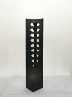 Scultura Spezzata Broken Sculpture 1975 Italy by Roberto Vecchione