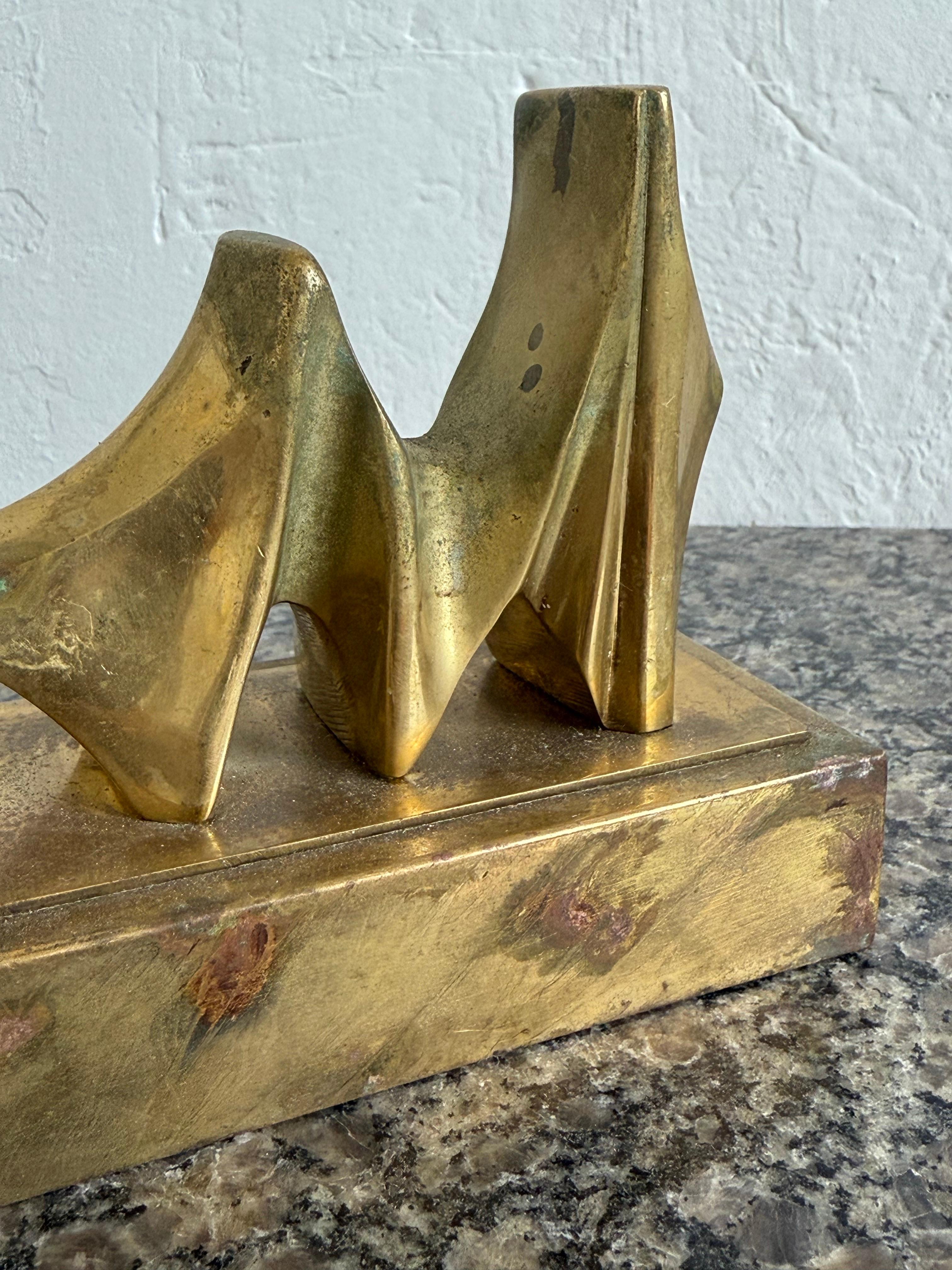 Roberto Vivas Scultura astratta in bronzo su base di bronzo, Brasile 1960s in vendita 4