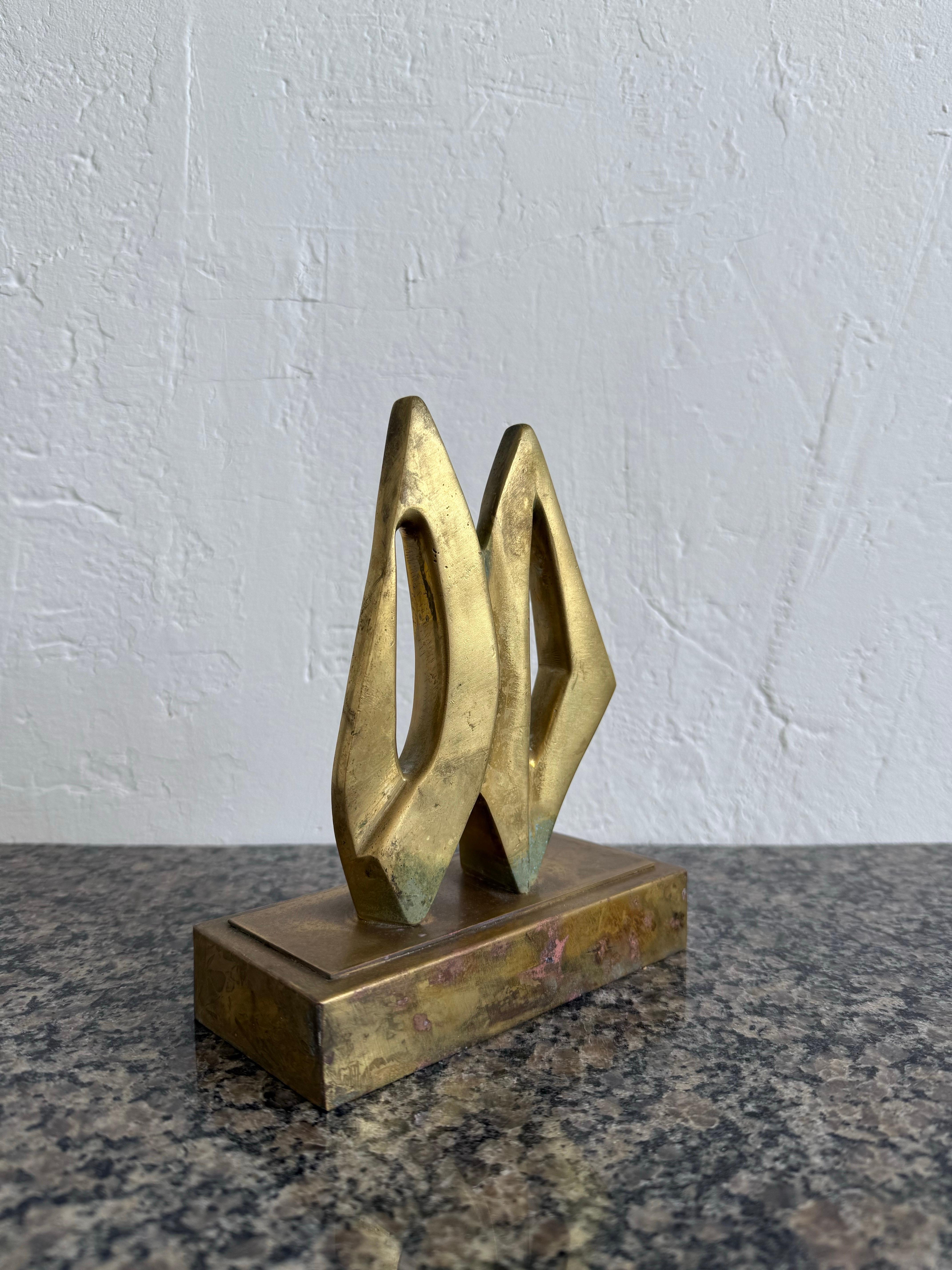 Mid-Century Modern Roberto Vivas Abstract Bronze Sculpture on Bronze Base, Brazil 1960s For Sale