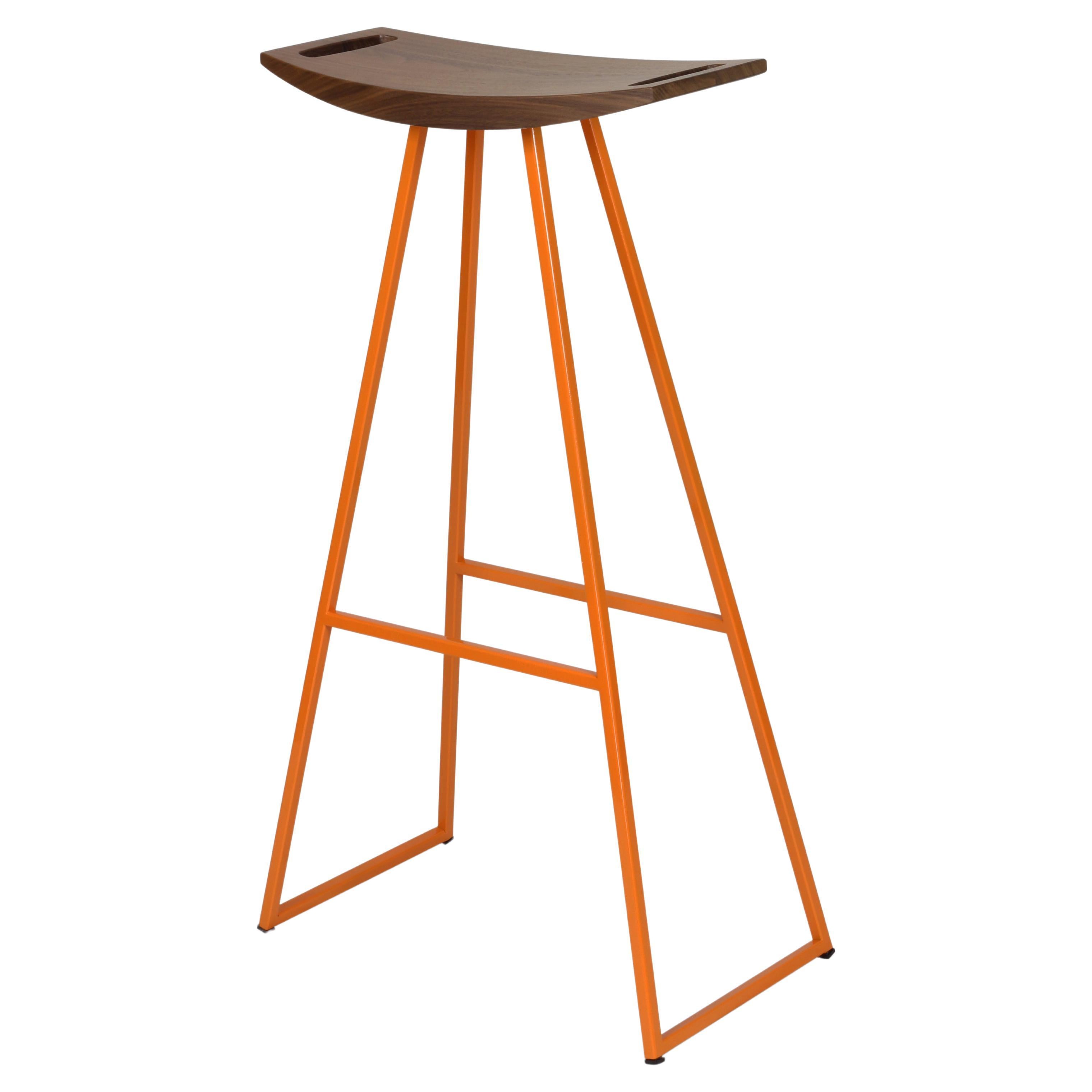 Tabouret de bar Roberts en noyer orange