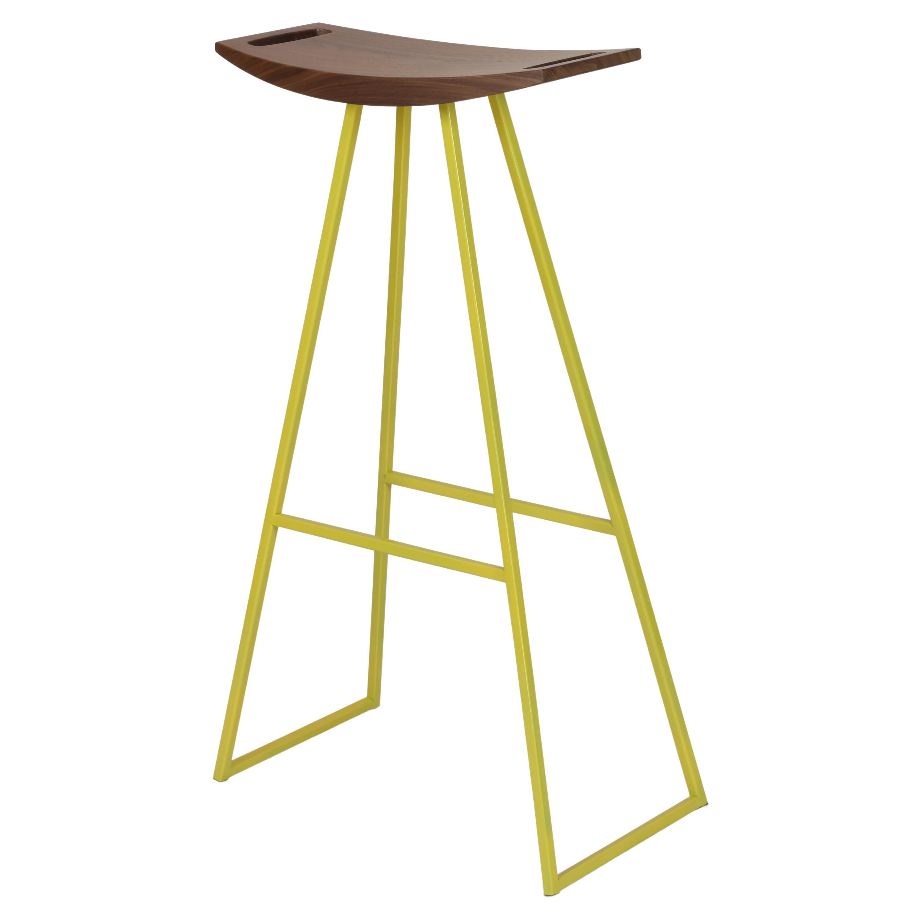 Tabouret de bar Roberts en noyer jaune