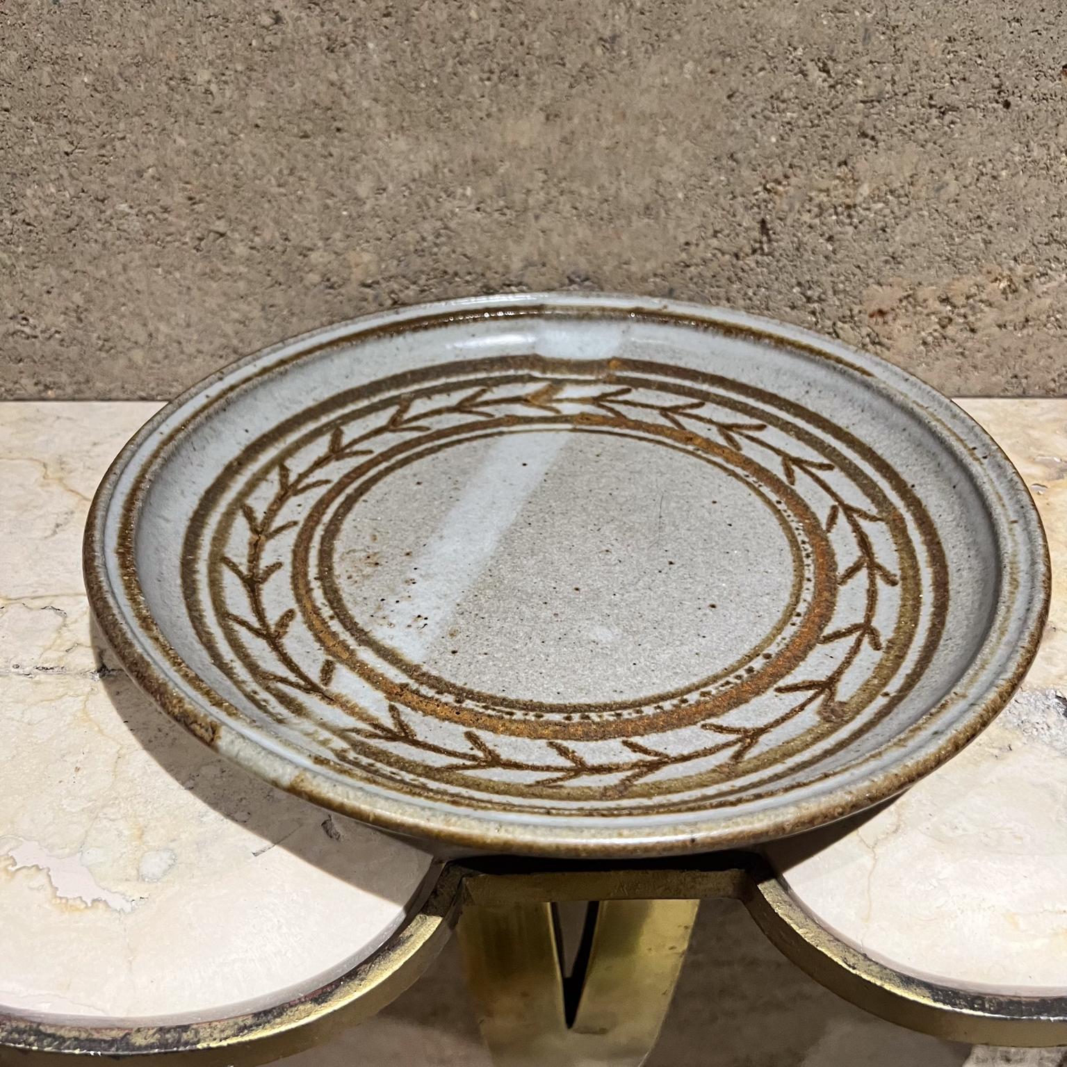 Mid-Century Modern Roberts & Shaw Art Pottery Glazed Stoneware Platter For Sale