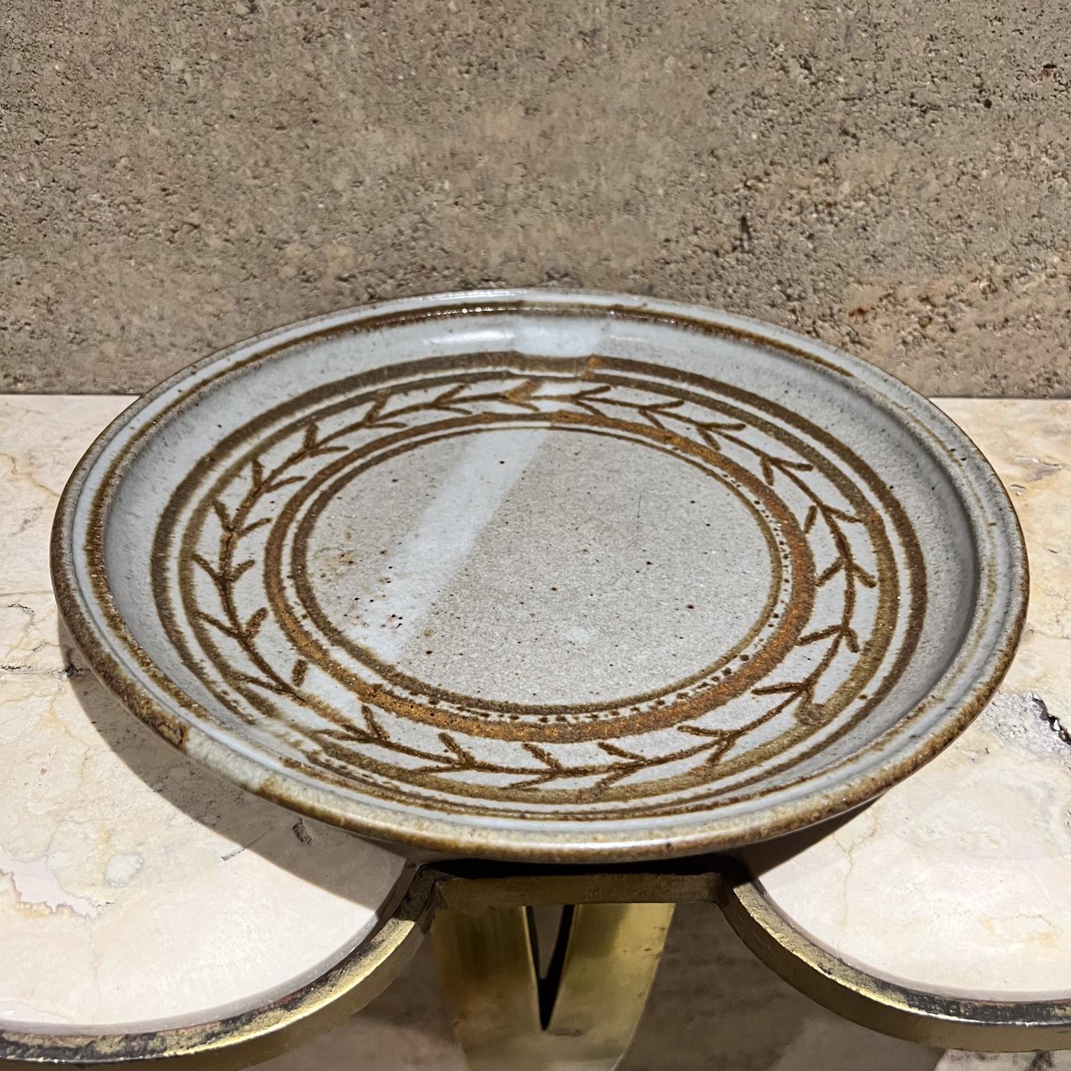 American Roberts & Shaw Art Pottery Glazed Stoneware Platter For Sale