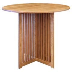 Robie - Cherry wood Round dining table - Handcrafted in solid wood