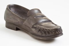 My Favorite Shoe (Loafer), scultura in bronzo Pop Art di Robin Antar