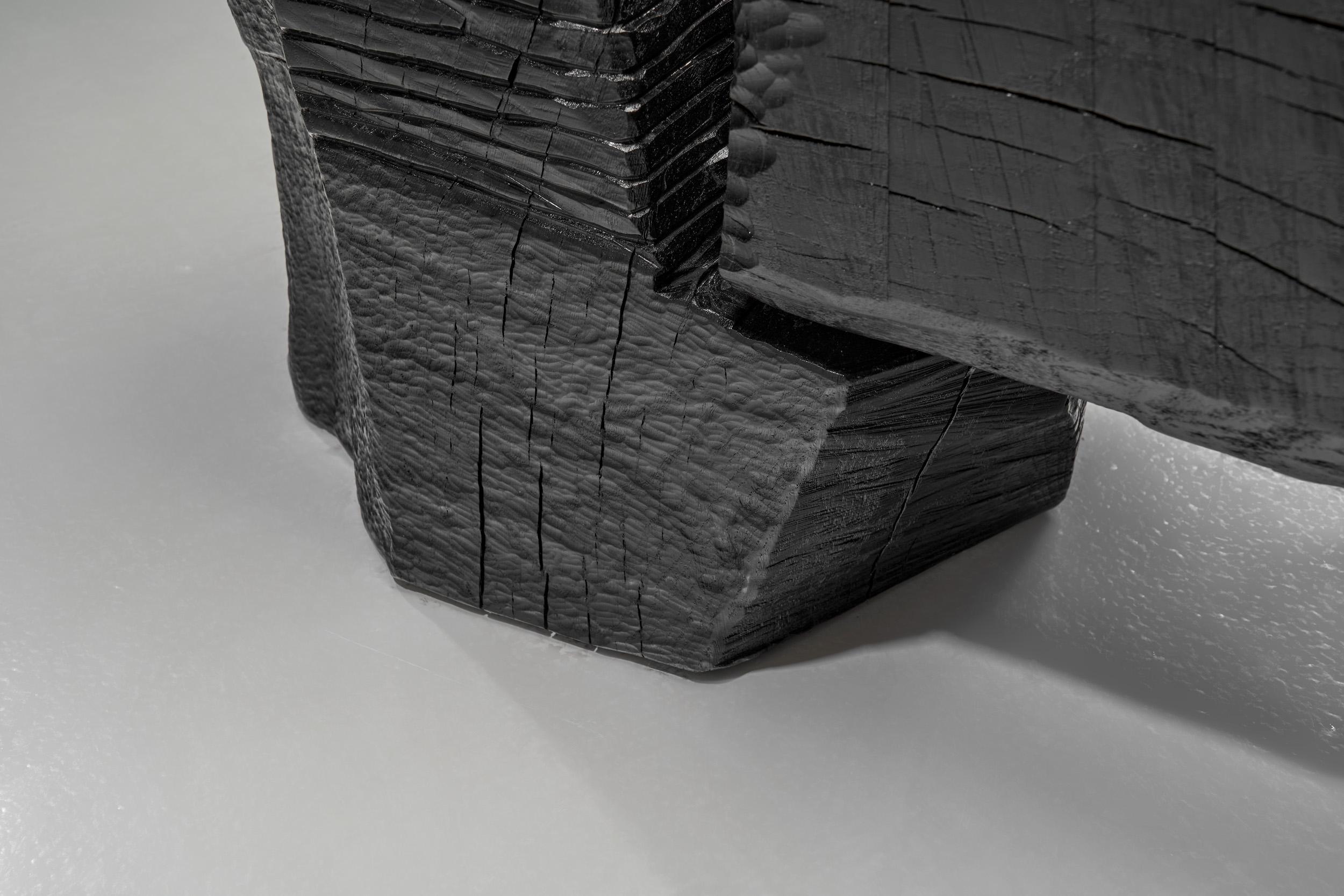 Banc en chêne ébonité noir de Robin Berrewaerts, Belgique 21e siècle en vente 8