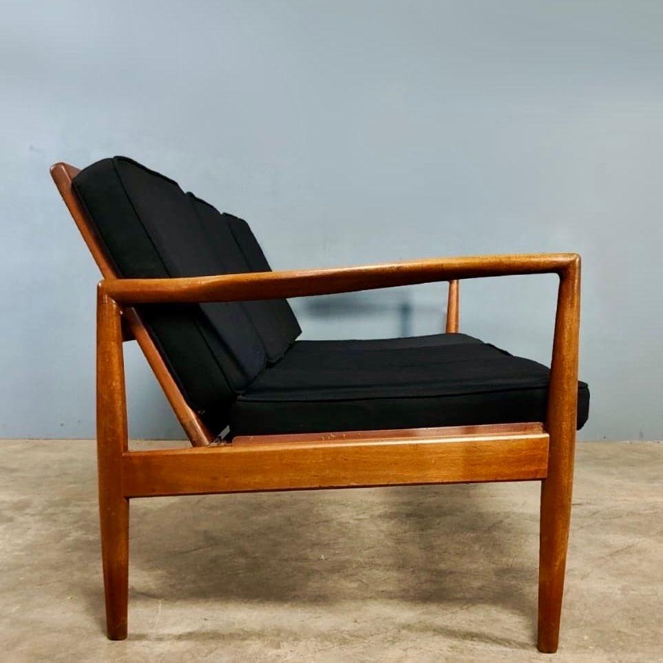 Mid-Century Modern Robin Day For Hille 1958 ‘Cane Back’ Three Seater Sofa Mid Century Vintage Retro For Sale