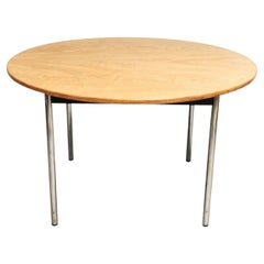 Robin Day for Hille Mid-Century Dining Table