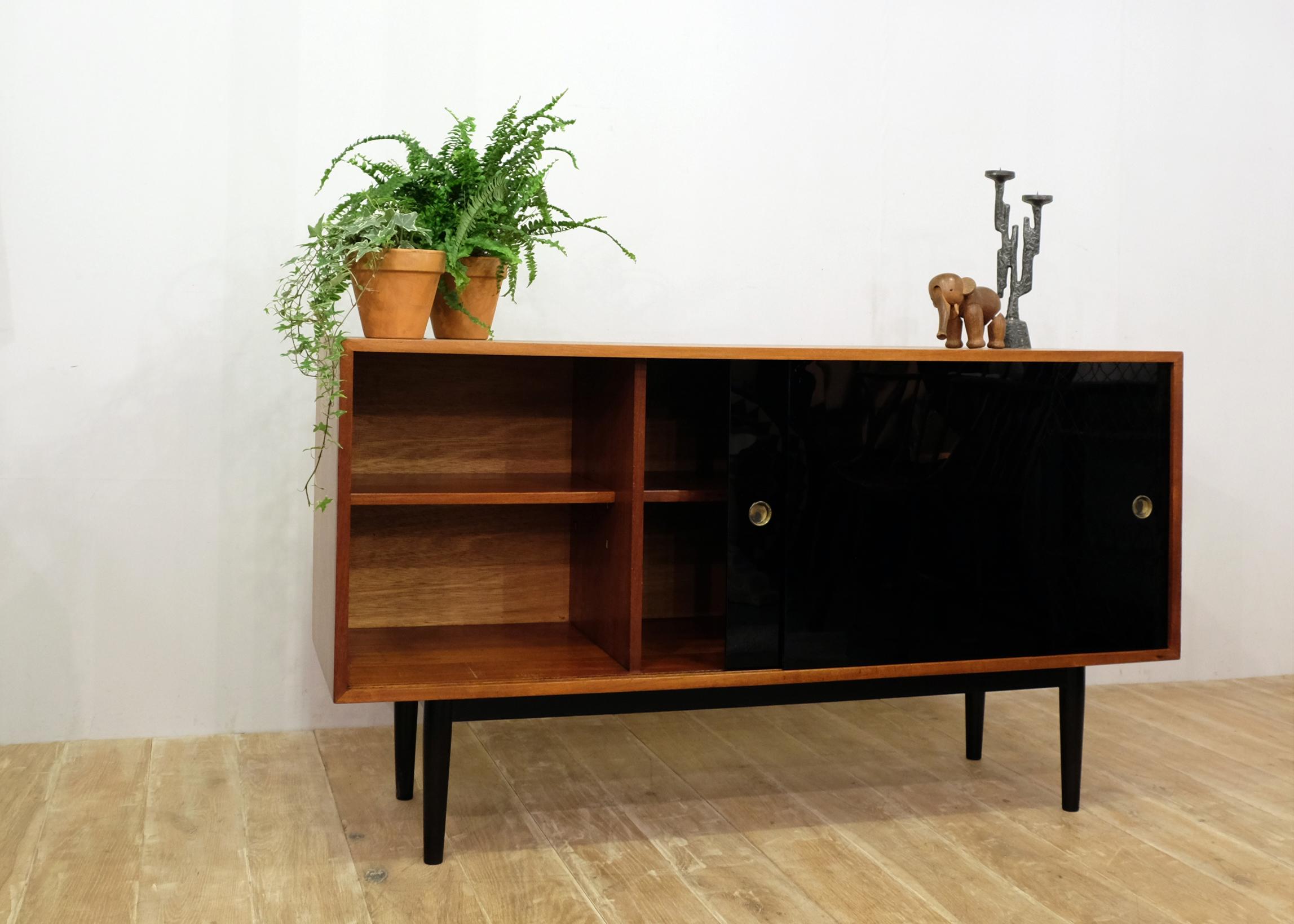 Robin Day for Hille of London Midcentury 'Interplan' Sideboard, 1954 1