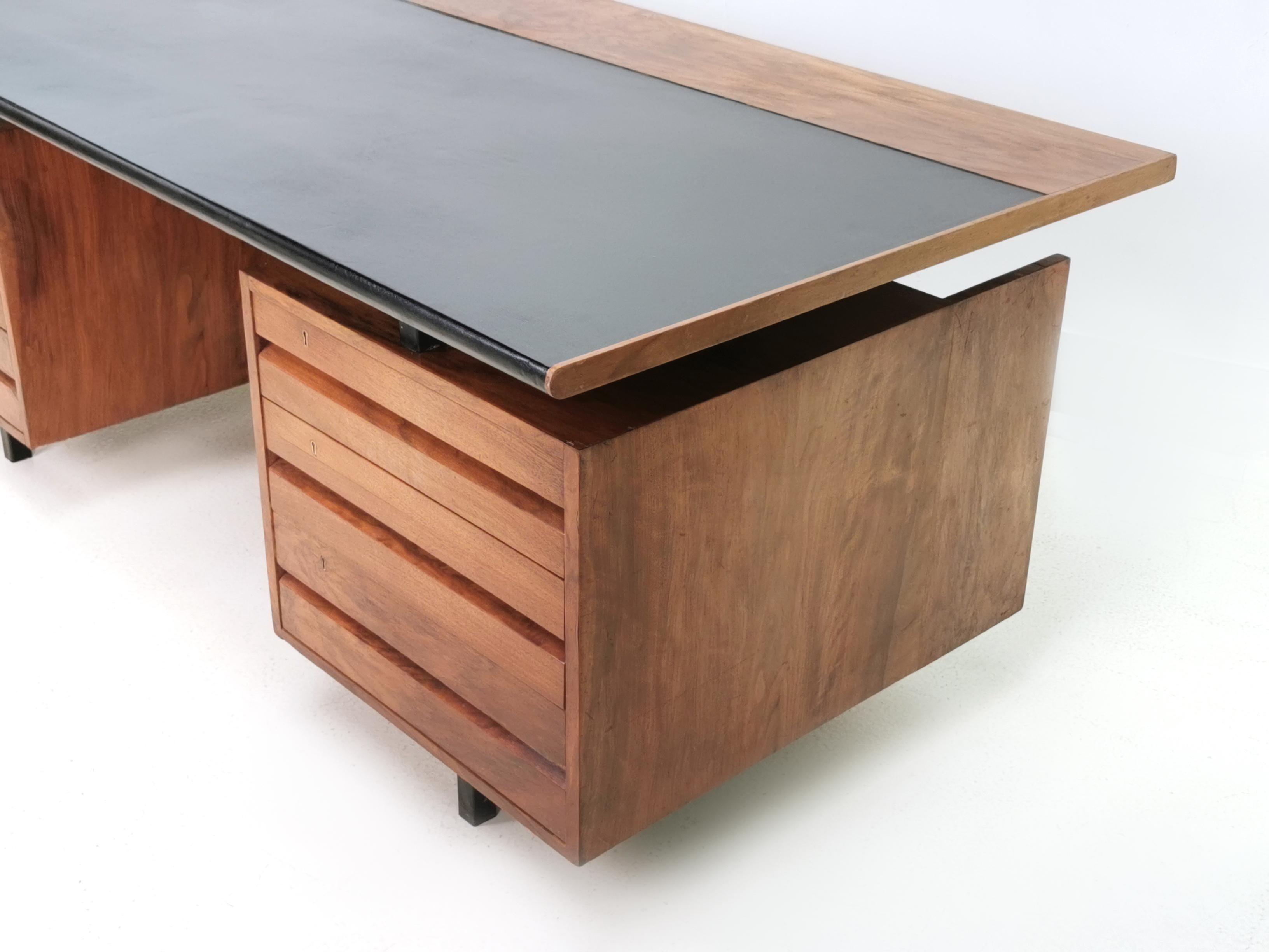 Mid-Century Modern Robin Day for Hille Rosewood Executive Desk, Mid Century