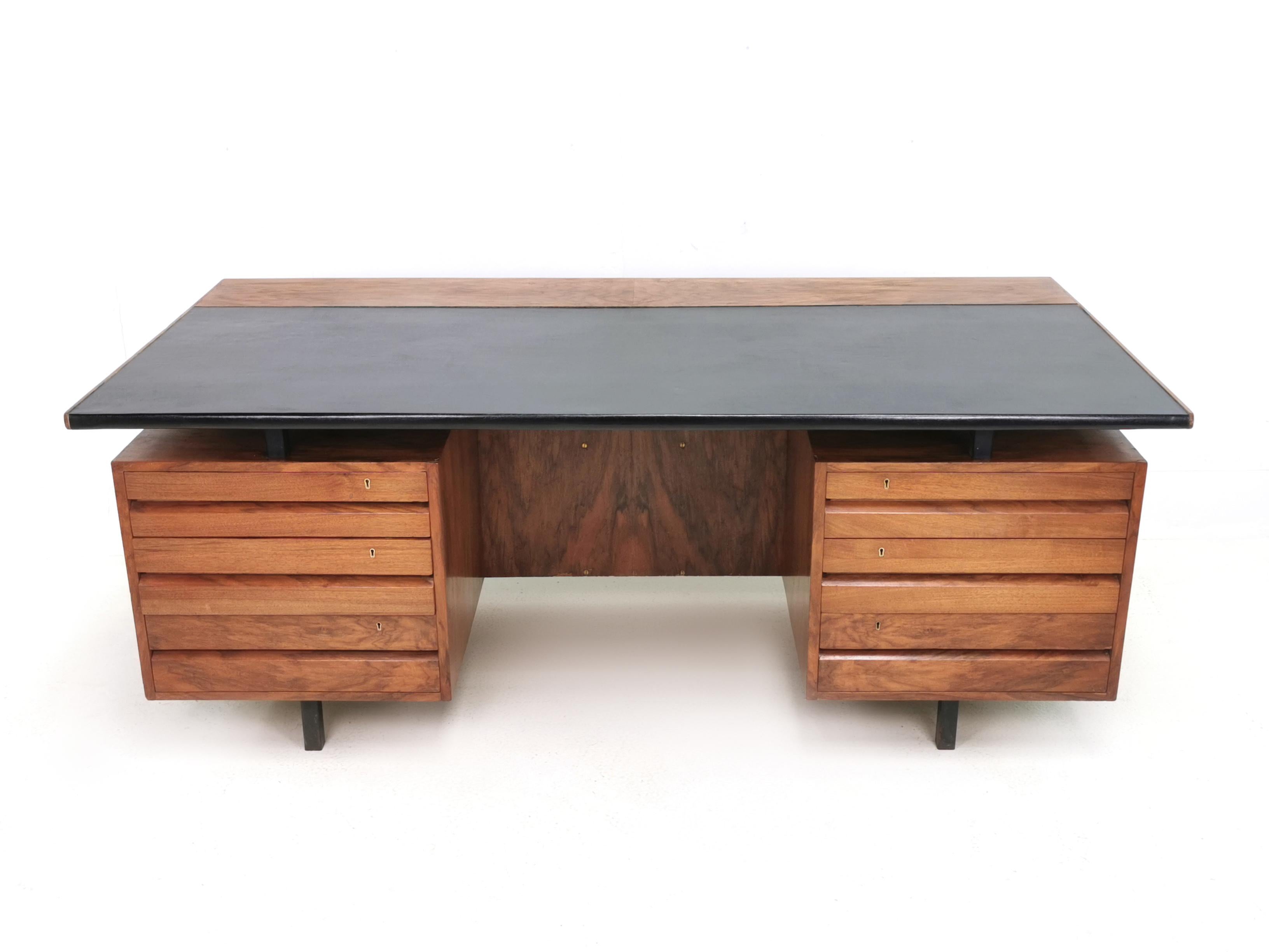 Robin Day for Hille Rosewood Executive Desk, Mid Century 3
