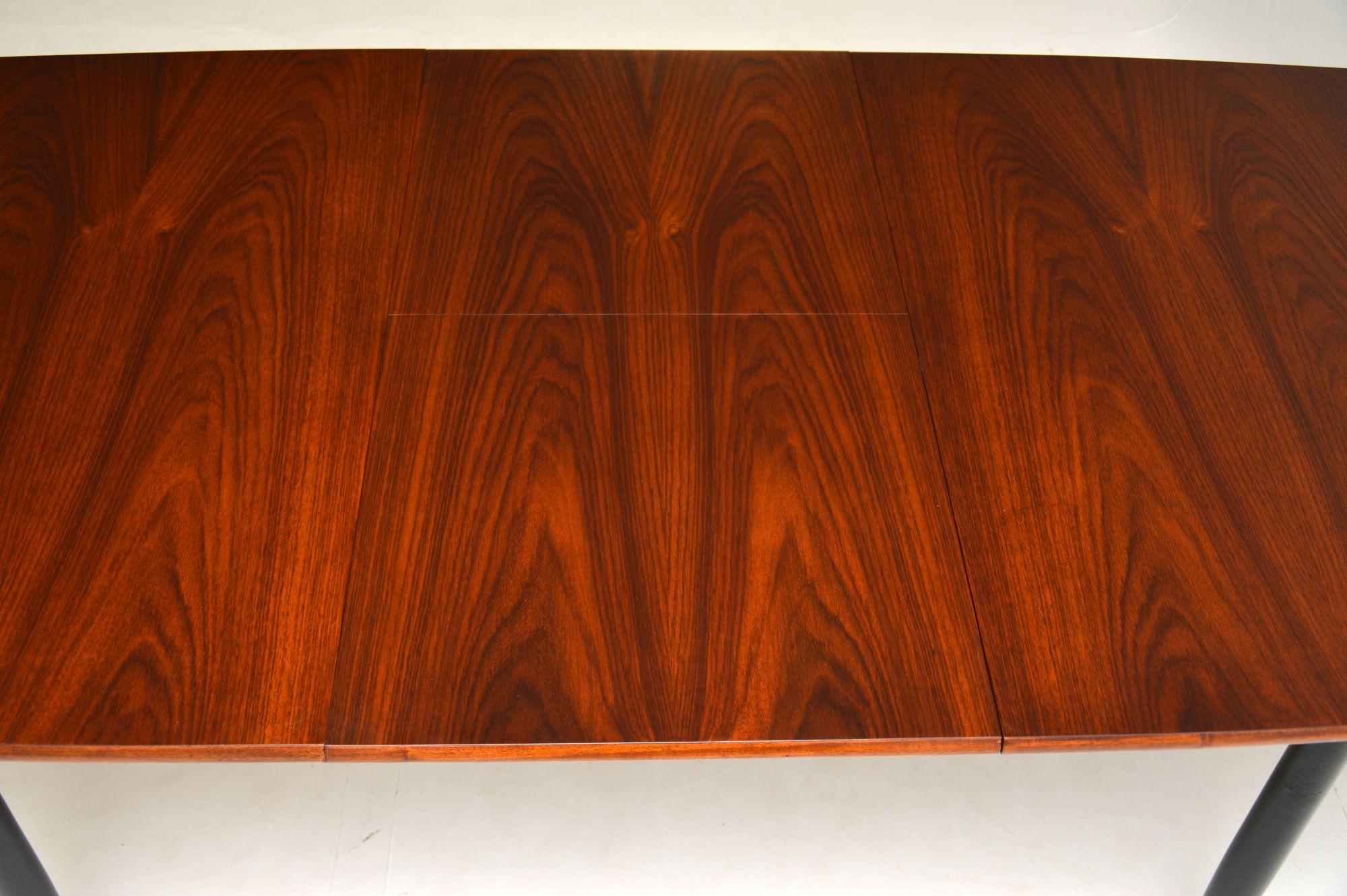 20th Century Robin Day for Hille Stamford Dining Suite in Leather & Wood