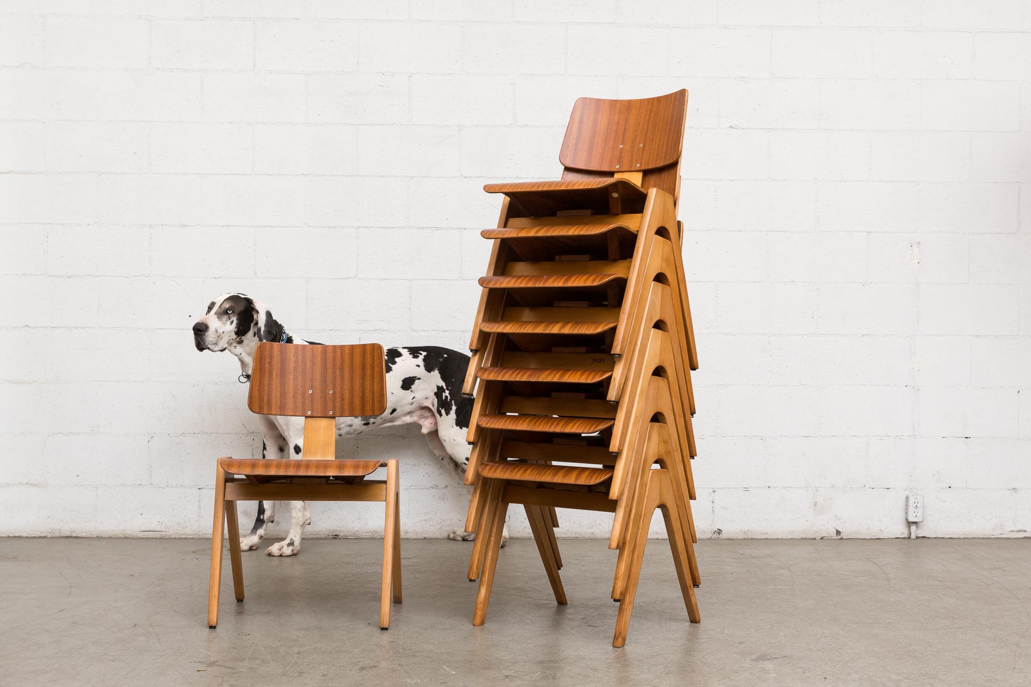 Robin Day Hille 'Hillestak' Stacking Chairs In Good Condition In Los Angeles, CA