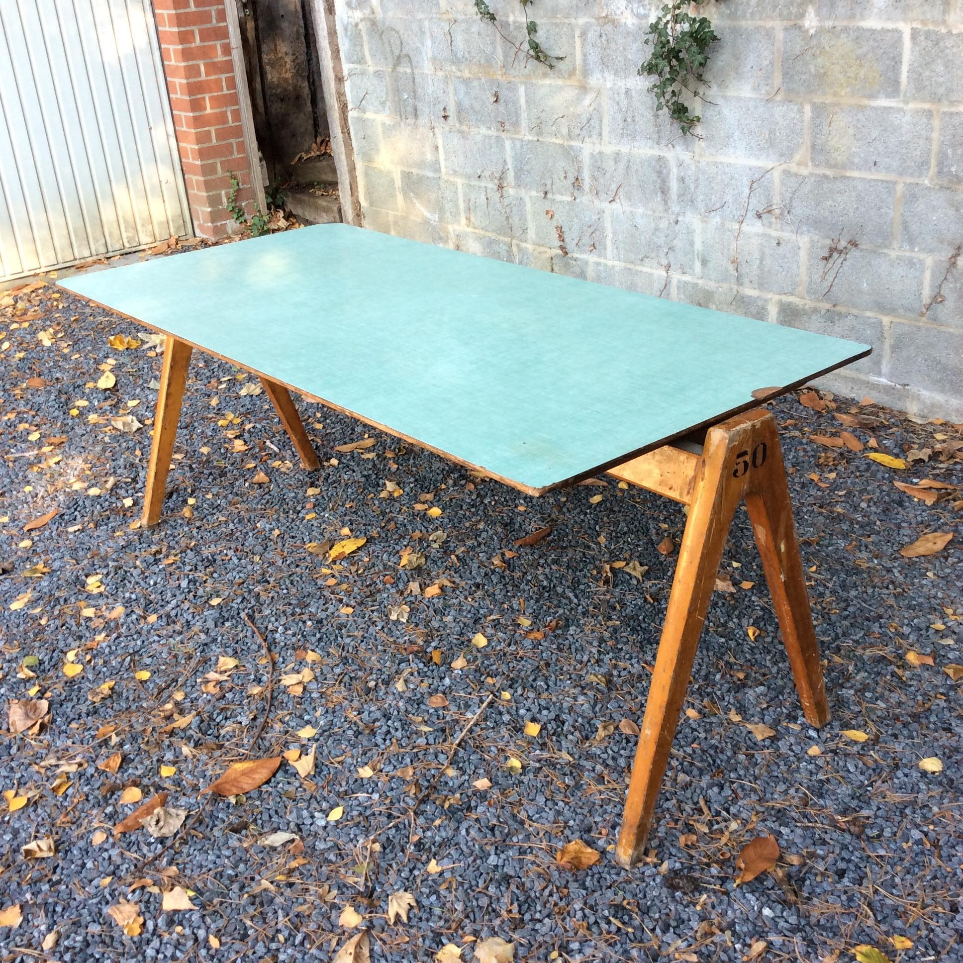 Robin Day Large Table, circa 1950, United Kingdom In Fair Condition In Brussels, BE