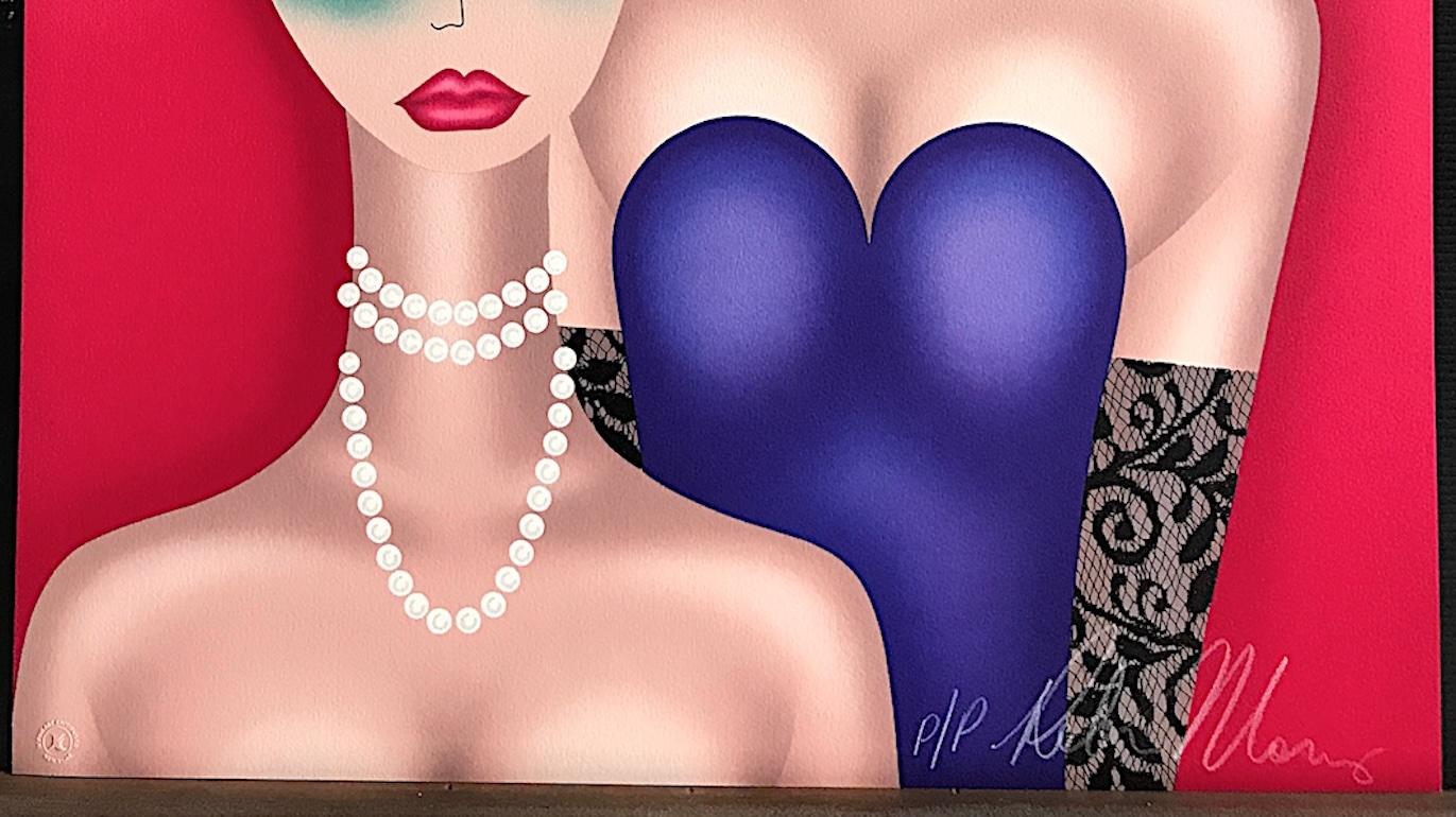 AT THE CAT CLUB Ritratto pop art litografato e firmato, Perle bianche, Trucco da teatro - Figurative Print Bianco di Robin Morris