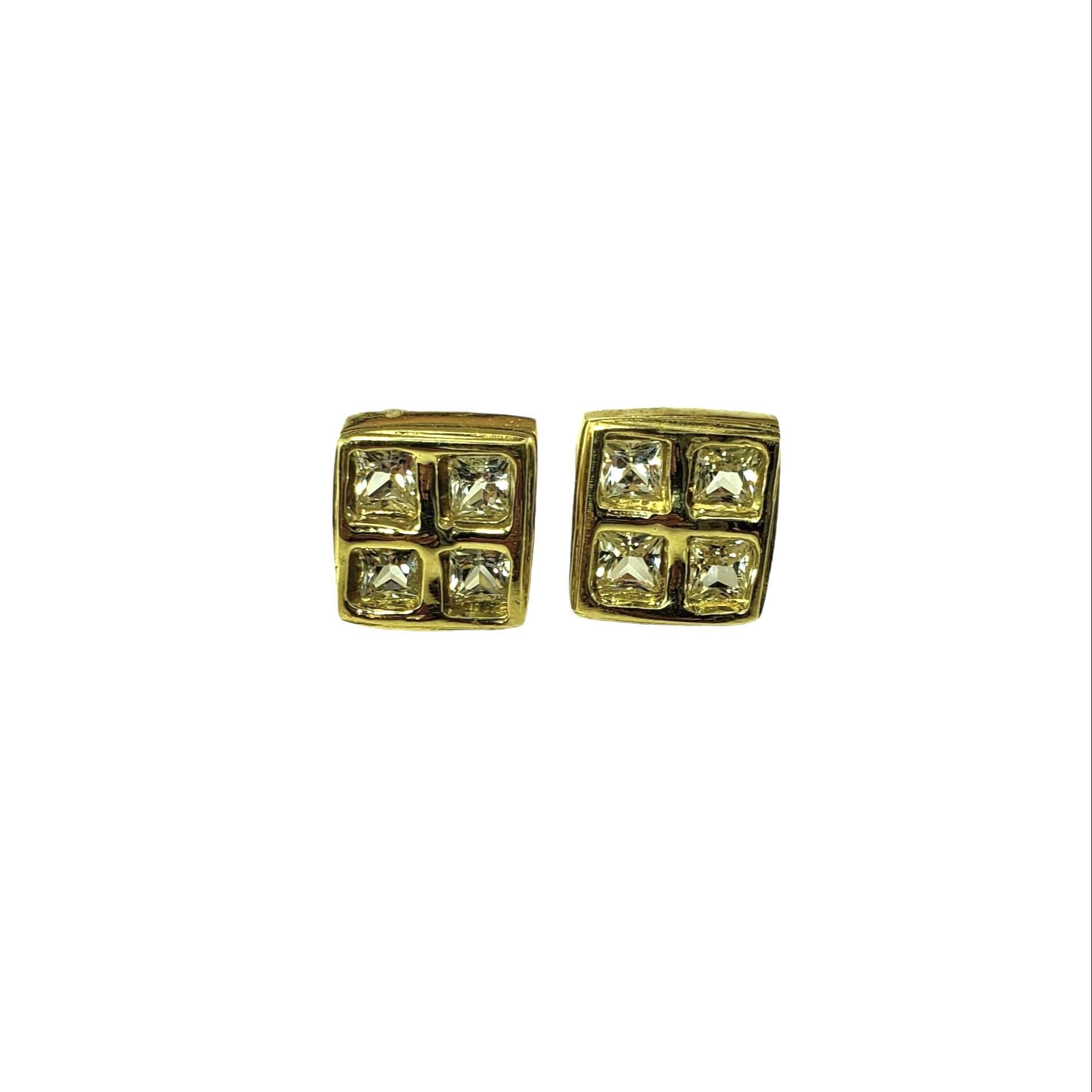 Robin Rotenier 18K Yellow Gold and White Sapphire Earrings -

These elegant earrings each feature four faceted square white sapphires set in classic 18K yellow gold.  Push back closures.

Approximate total sapphire weight:  1.75 ct.

Size:  10.5 mm