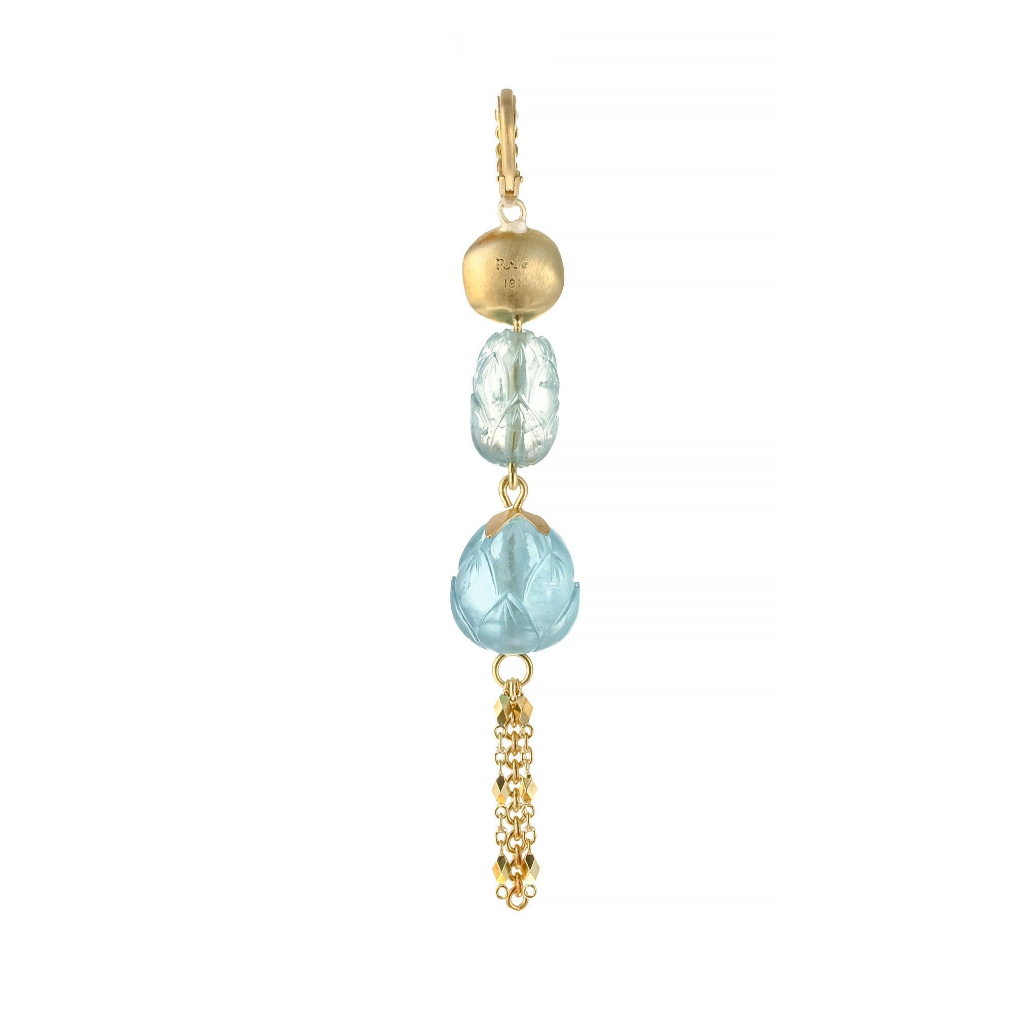 Robin Rotenier Colgante de Oro Amarillo Tallado con Diamante Aguamarina de 0,19 Quilates Potenciador Corte redondo en venta