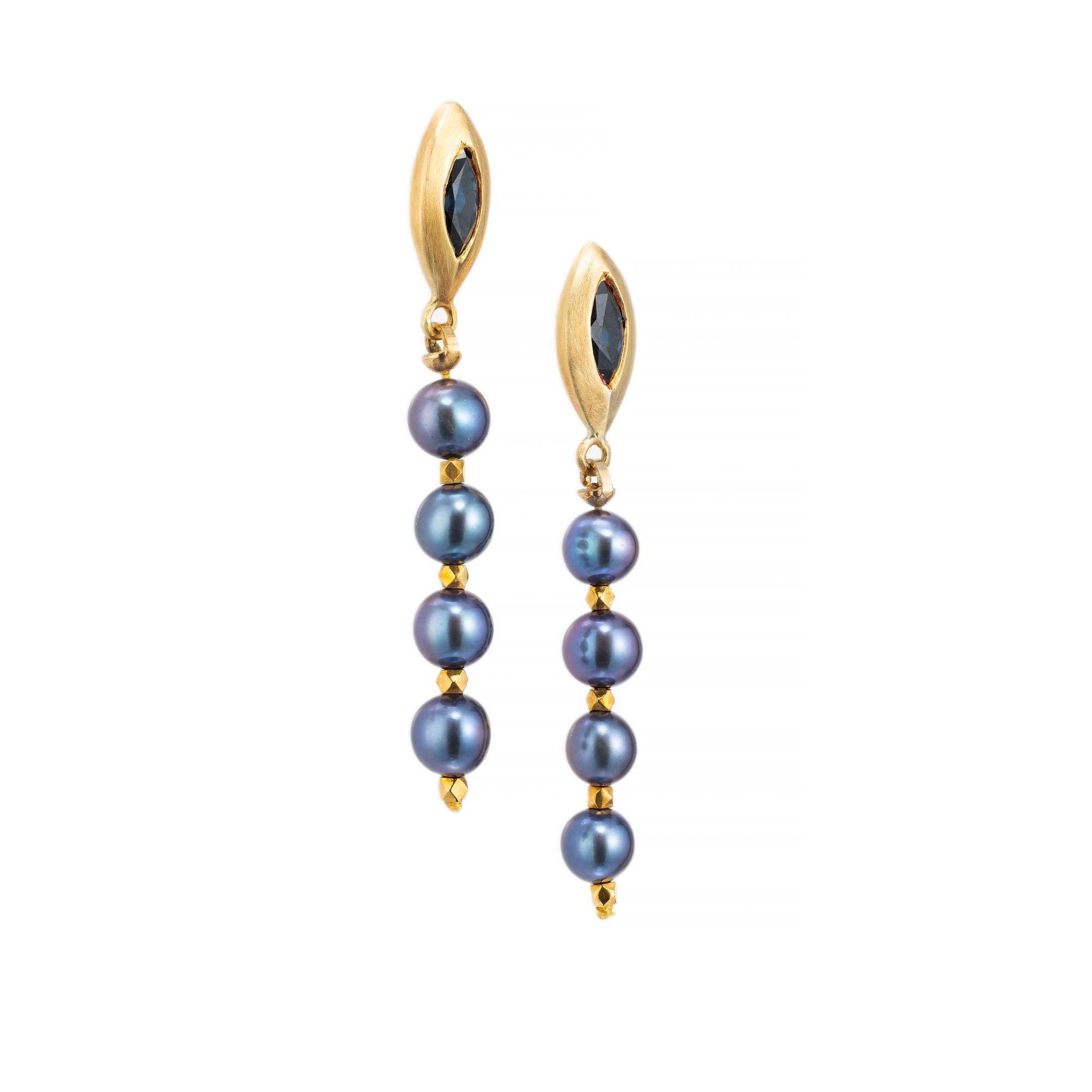 Robin Rotenier dangle blue pearl dangle drop earrings with marquise sapphires, with 18k yellow gold spacers. 

2 marquise grayish black sapphires, approx. .90cts
8 cultured gray 5.5mm pearls
18k yellow gold 
Stamped: 750
Hallmark: RR saph
6.2