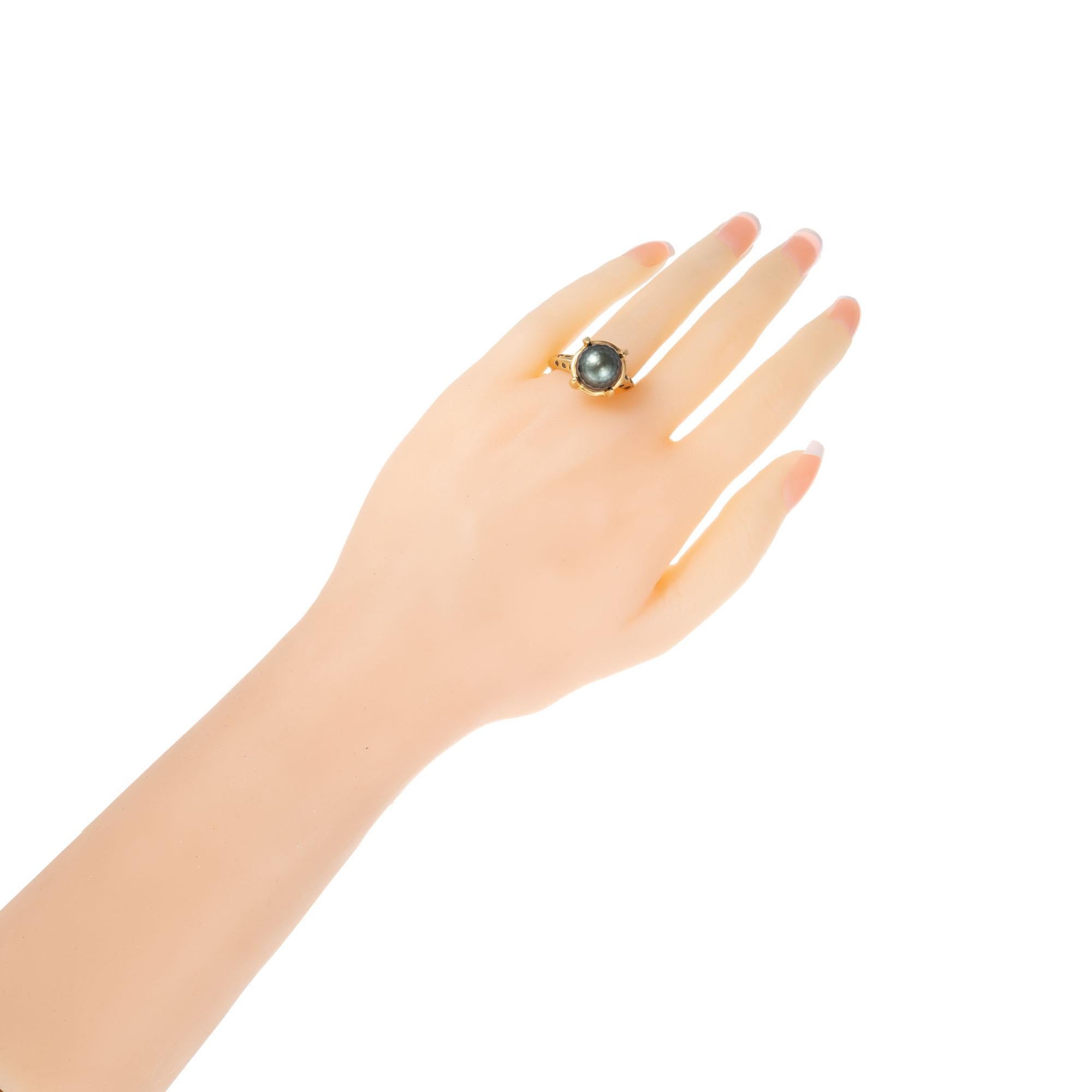 Robin Rotenier Black Tahitian Pearl Diamond Yellow Gold Ring For Sale 3