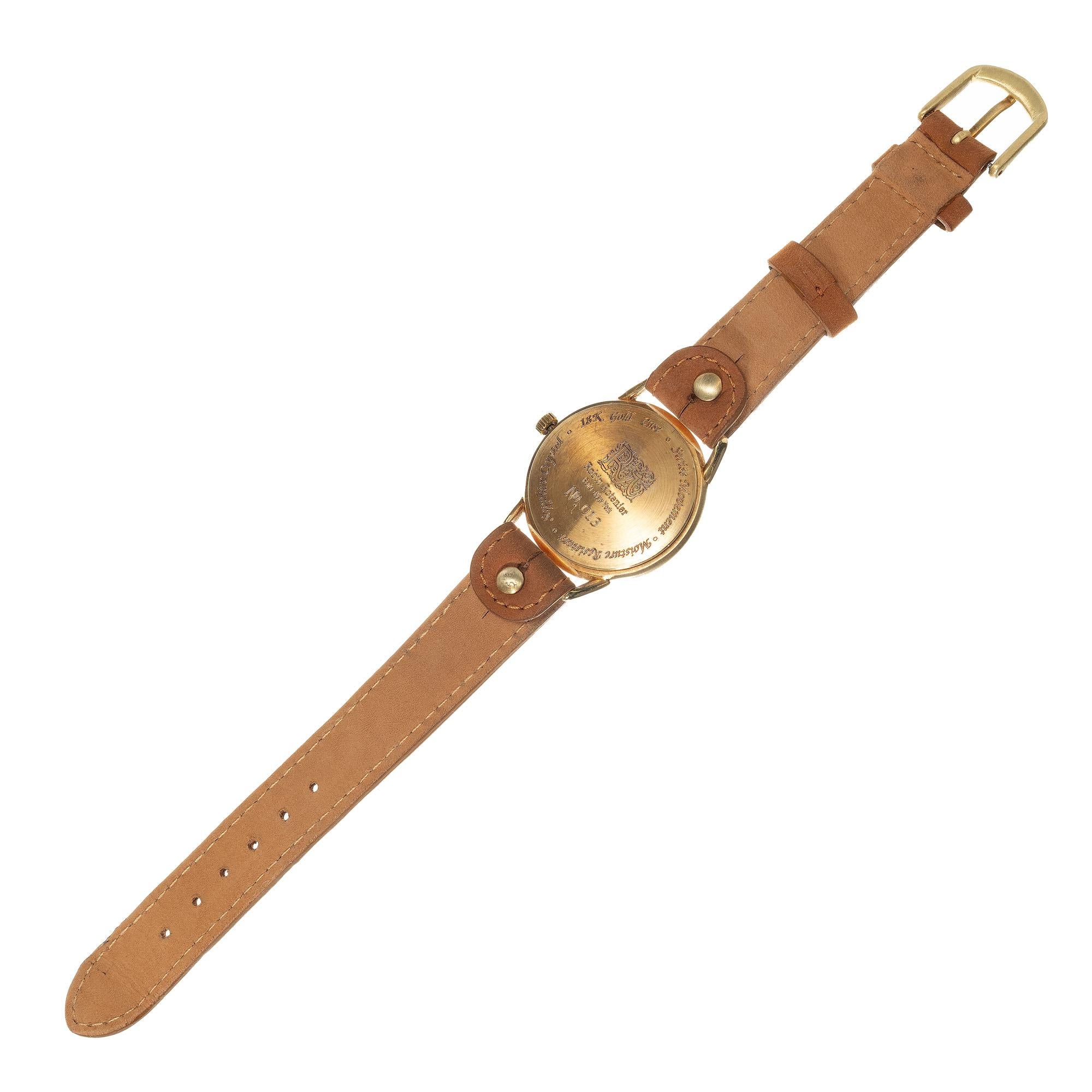 Gelbgold-Armbanduhr mit Saphir-Lünette von Robin Rotenier im Zustand „Hervorragend“ im Angebot in Stamford, CT