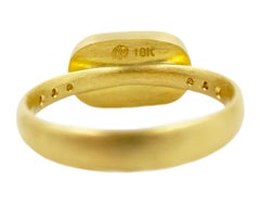 Robin Waynee Chrysoprase Oval Ring, 18 Karat Gold, Chrysoprase, Diamond