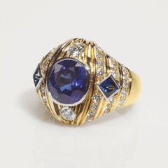 Robin Woolard 3.77 Carat Ceylon Cushion Sapphire Diamond 18 Karat Gold Ring
