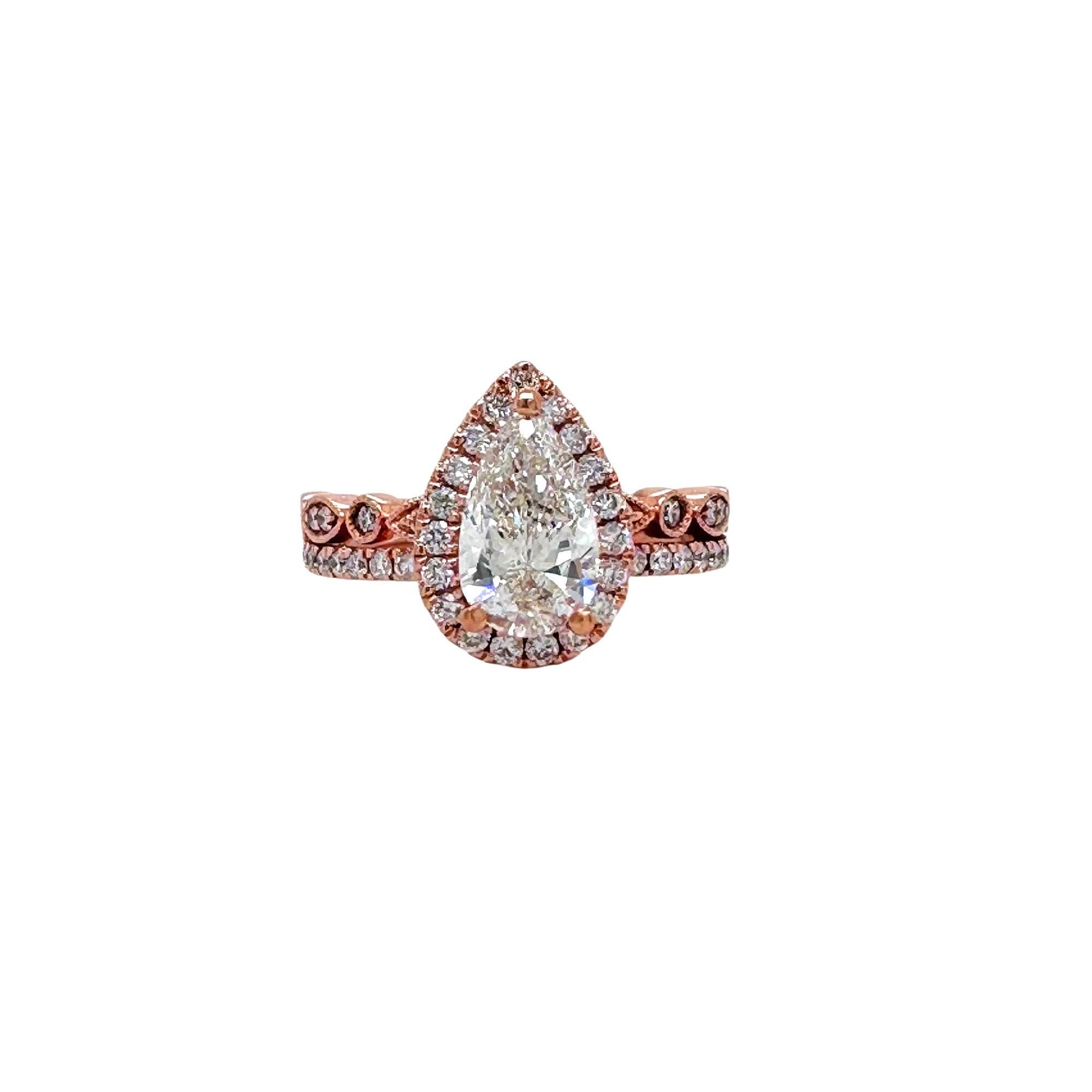 Robins Brothers Signature Pear Diamond 1.375tcw 14k Rose Gold Engagement Ring For Sale 5