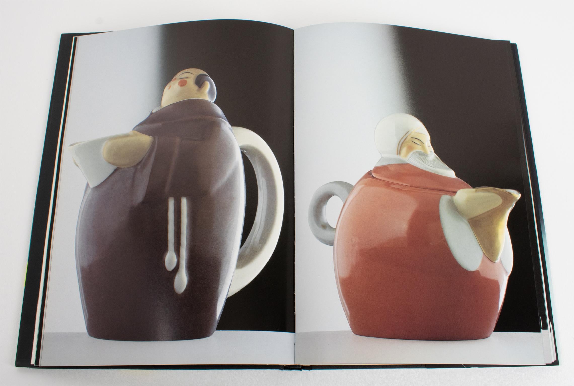 Fin du 20e siècle Livre italien-français-anglais Robj Ceramics 1921-1931 de Vanna Brega, 1995