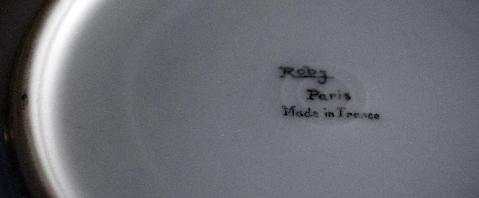 Service à thé pour célibataires en porcelaine chinoise ROBJ en vente 1