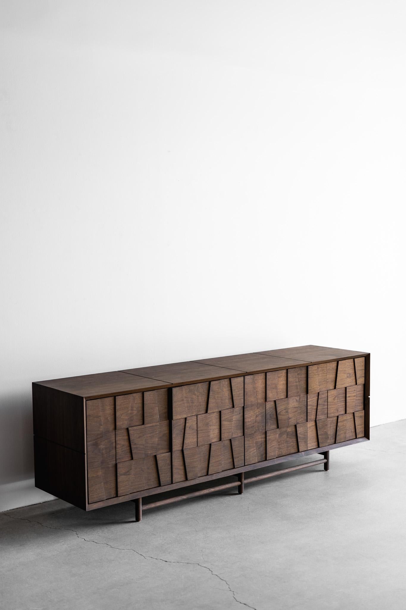 XXI secolo e contemporaneo Credenza Robles di Croft House in vendita