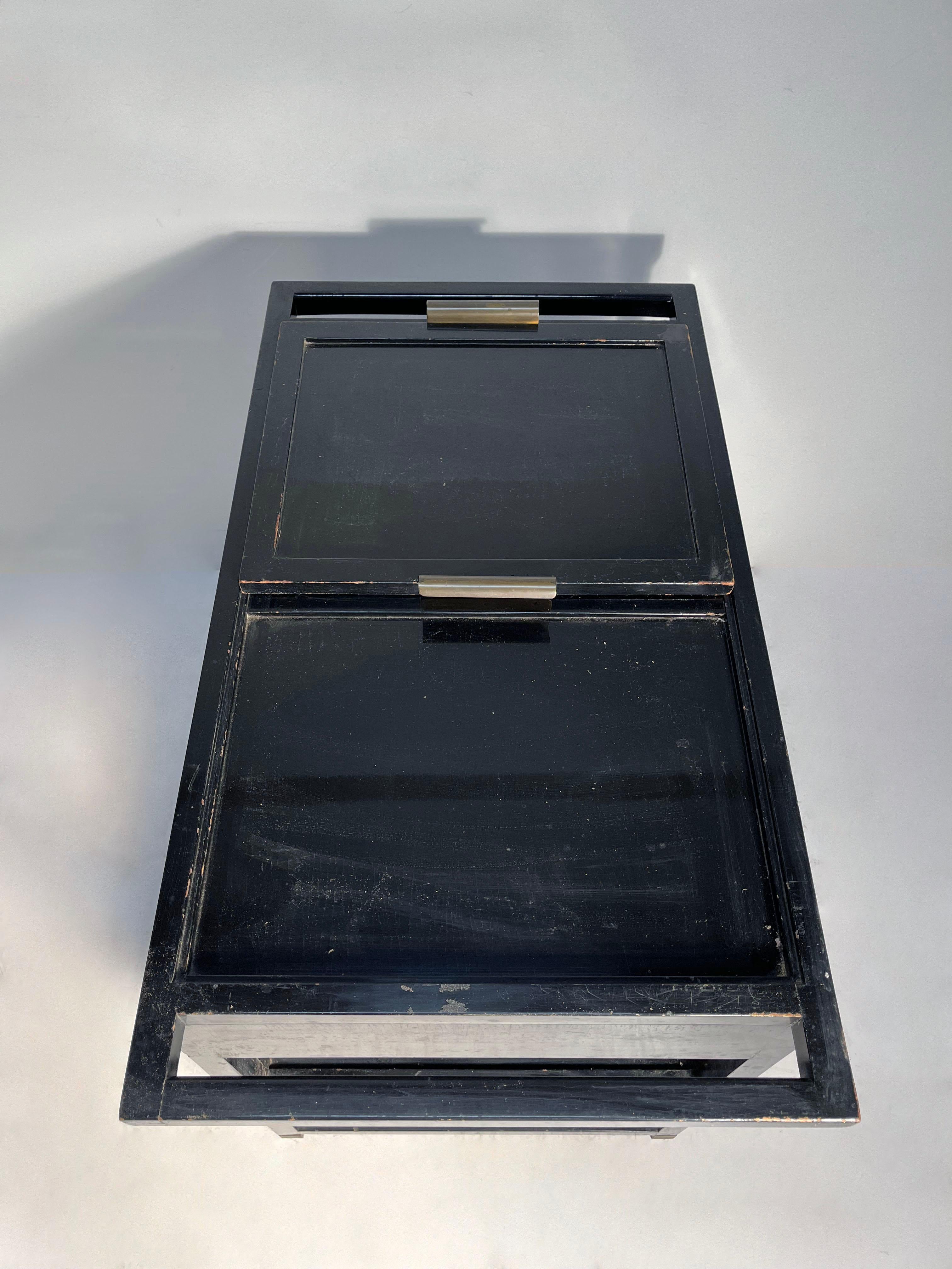 Robsjohn Gibbings Cart for Widdicomb In Good Condition For Sale In Chicago, IL
