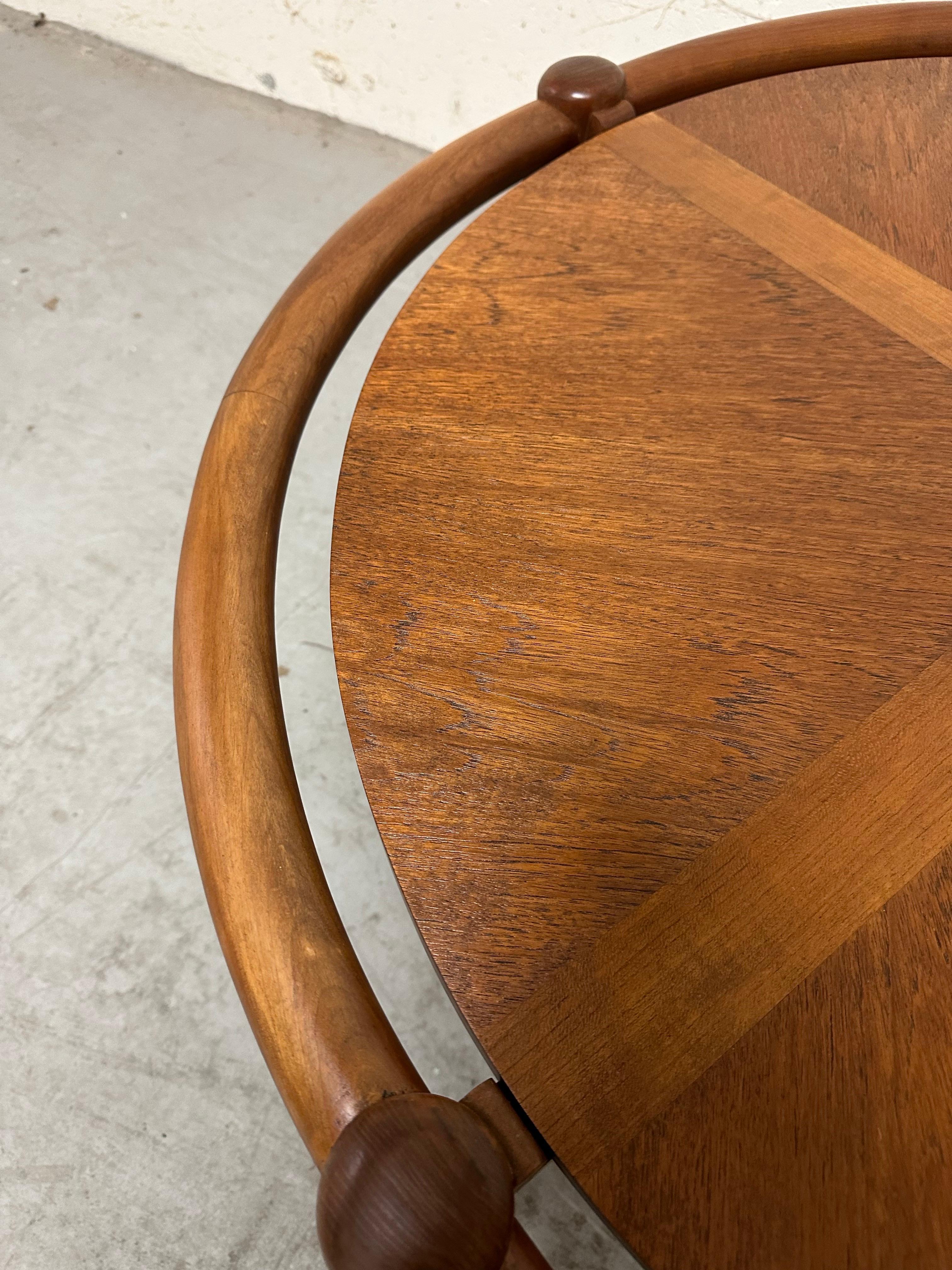 Robsjohn-Gibbings Coffee Table for John Widdicomb In Excellent Condition For Sale In East Hampton, NY