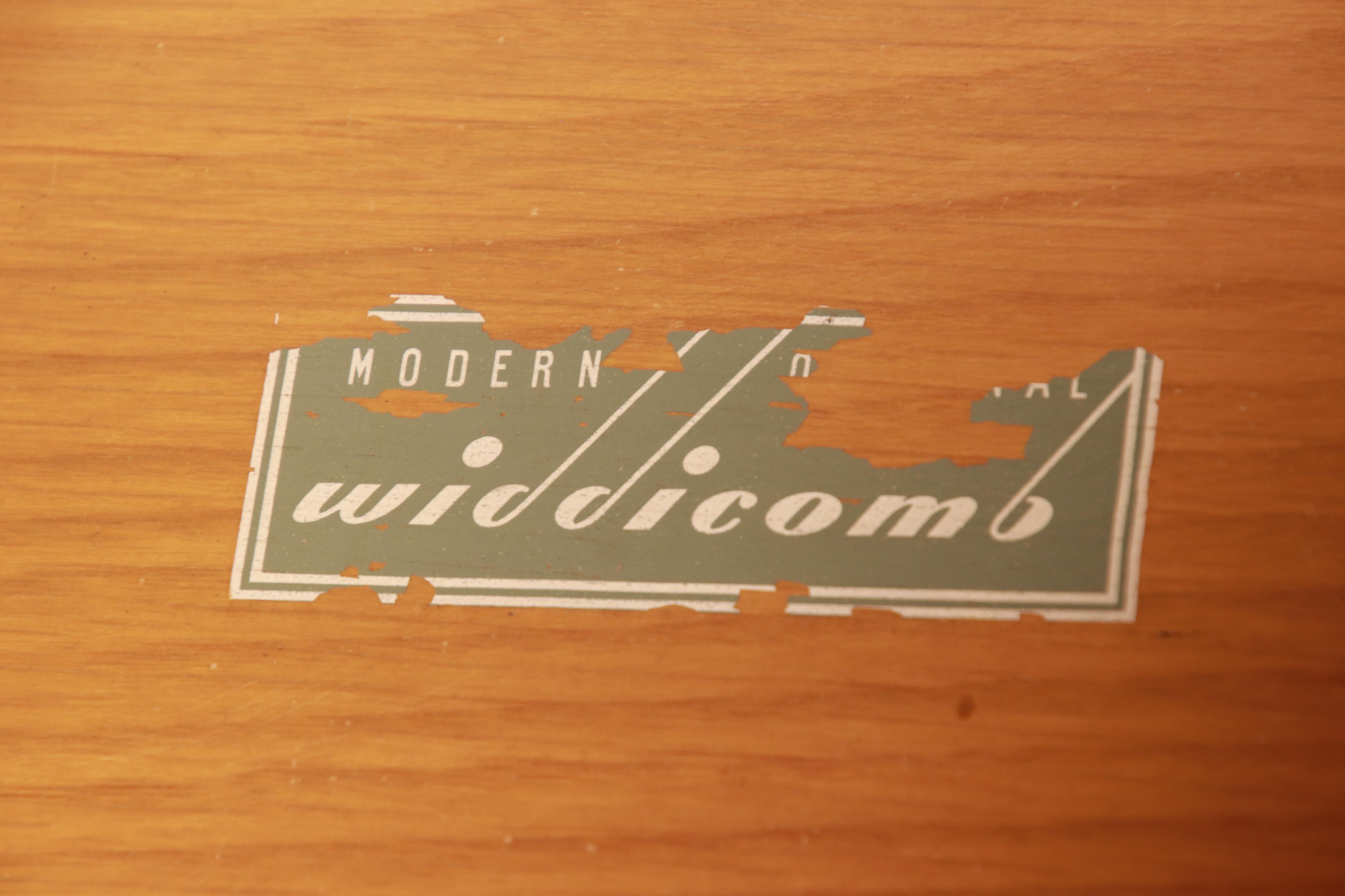 Robsjohn-Gibbings for Widdicomb Black Lacquered Gentleman's Chest, Refinished 10