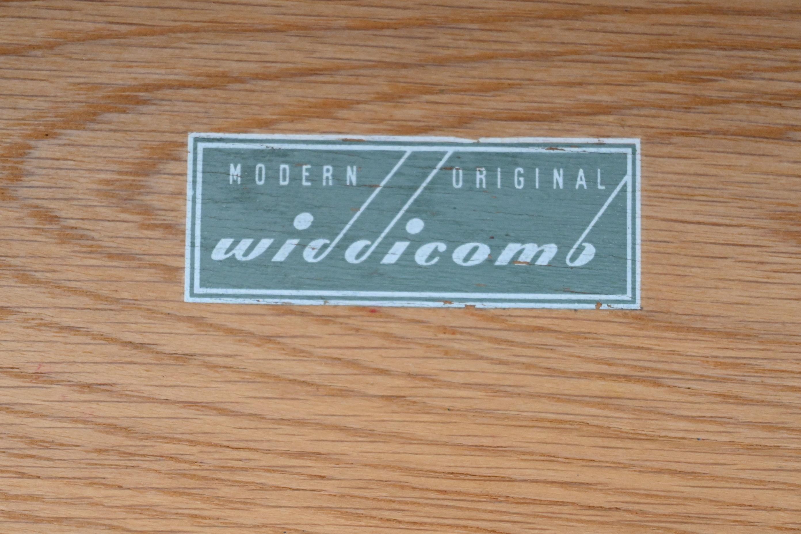 Robsjohn Gibbings for Widdicomb Black Lacquered Mid-Century Modern Dresser For Sale 6