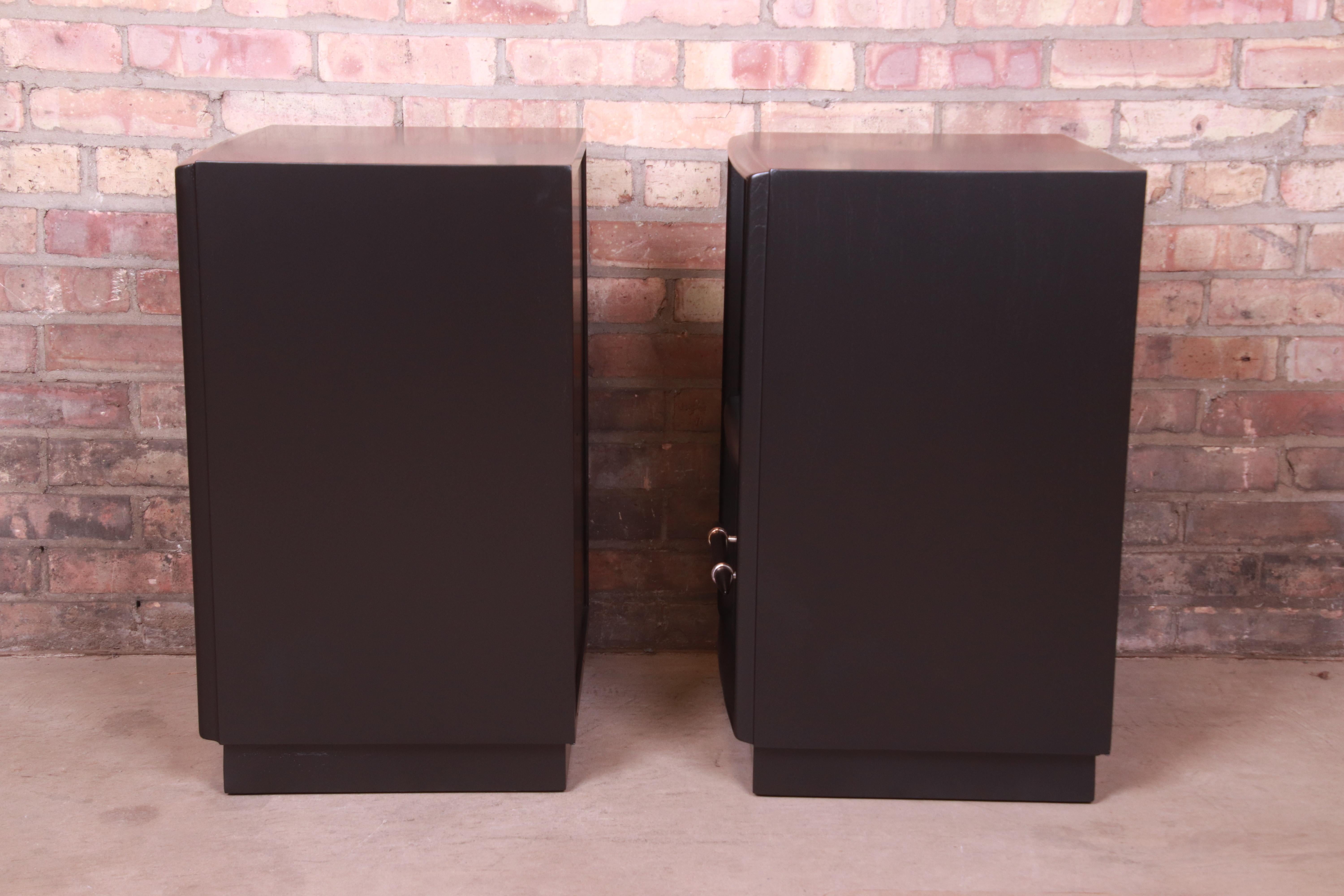 Robsjohn-Gibbings for Widdicomb Black Lacquered Nightstands, Newly Refinished 8