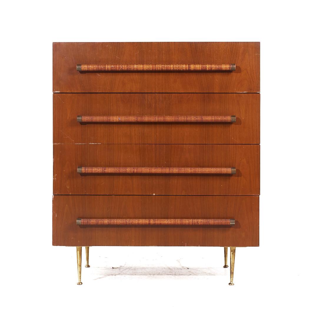 Robsjohn Gibbings per Widdicomb Comò Highboy di metà secolo in mogano sbiancato, canna e ottone

Questo mobile alto misura: 34,5 larghezza x 20 profondità x 40,75 pollici di altezza

Tutti i mobili possono essere acquistati in quello che noi