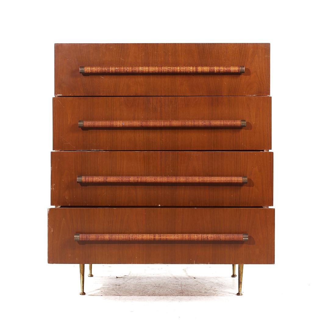 Robsjohn Gibbings per Widdicomb MCM Comò Highboy in mogano sbiancato e canna d'ottone In condizioni buone in vendita a Countryside, IL