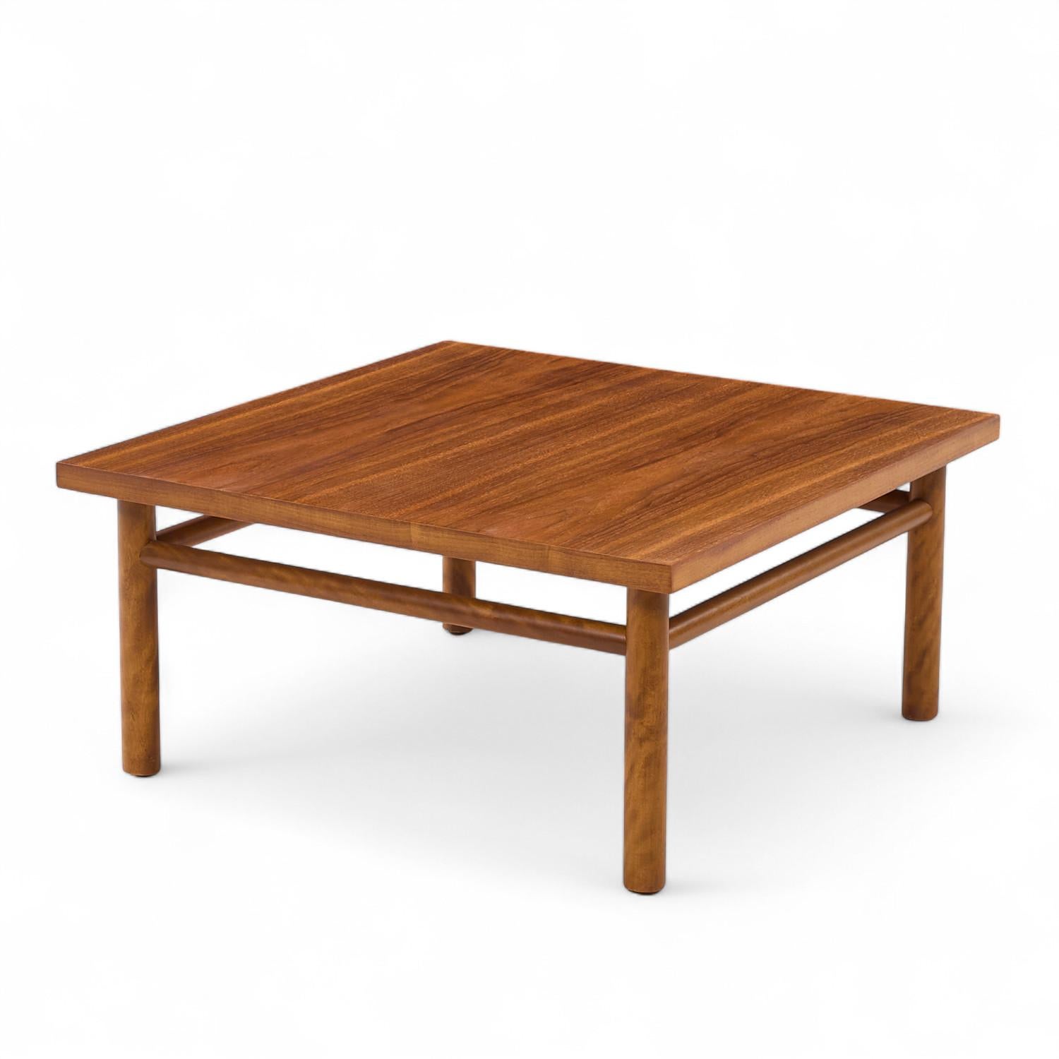 Mid-Century moderno Tavolino da caffè in mogano sbiancato Robsjohn Gibbings per Widdicomb, metà del secolo scorso in vendita