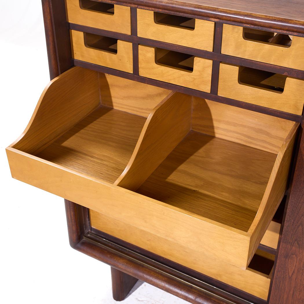 Robsjohn Gibbings for Widdicomb Mid Century Sliding Door Cabinet Credenza For Sale 2