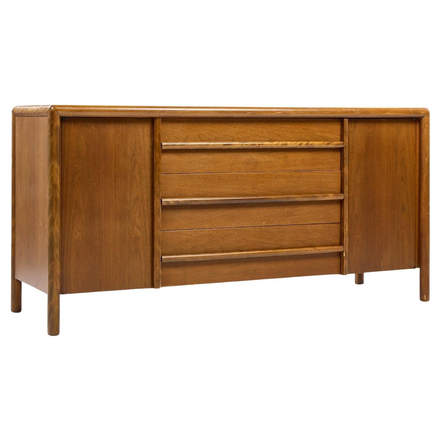 Credenza in noce di Robsjohn Gibbings per Widdicomb, metà del secolo scorso