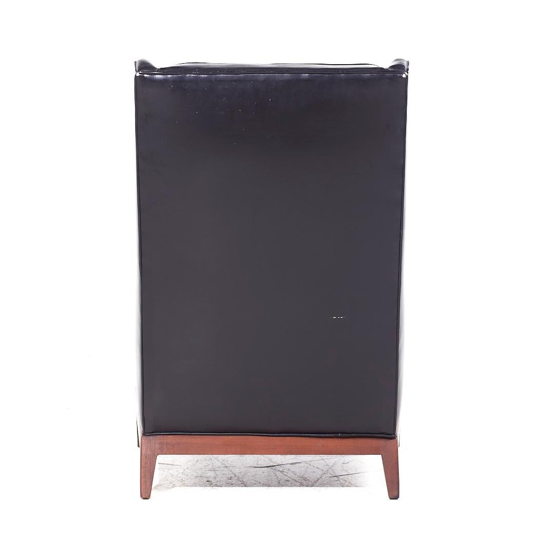 Robsjohn Gibbings para Widdicomb Silla Highback Lounge de nogal de mediados de siglo - Pareja en venta 1