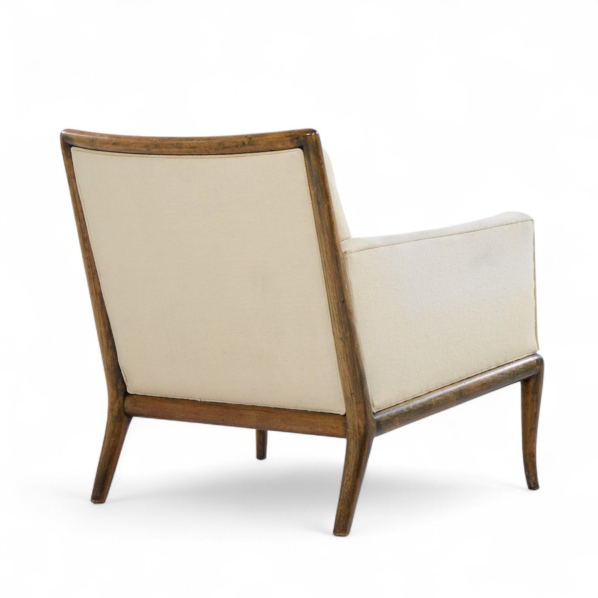 Robsjohn Gibbings per Widdicomb - Sedia da salotto con gambe a sciabola in legno di noce - Coppia in vendita 3