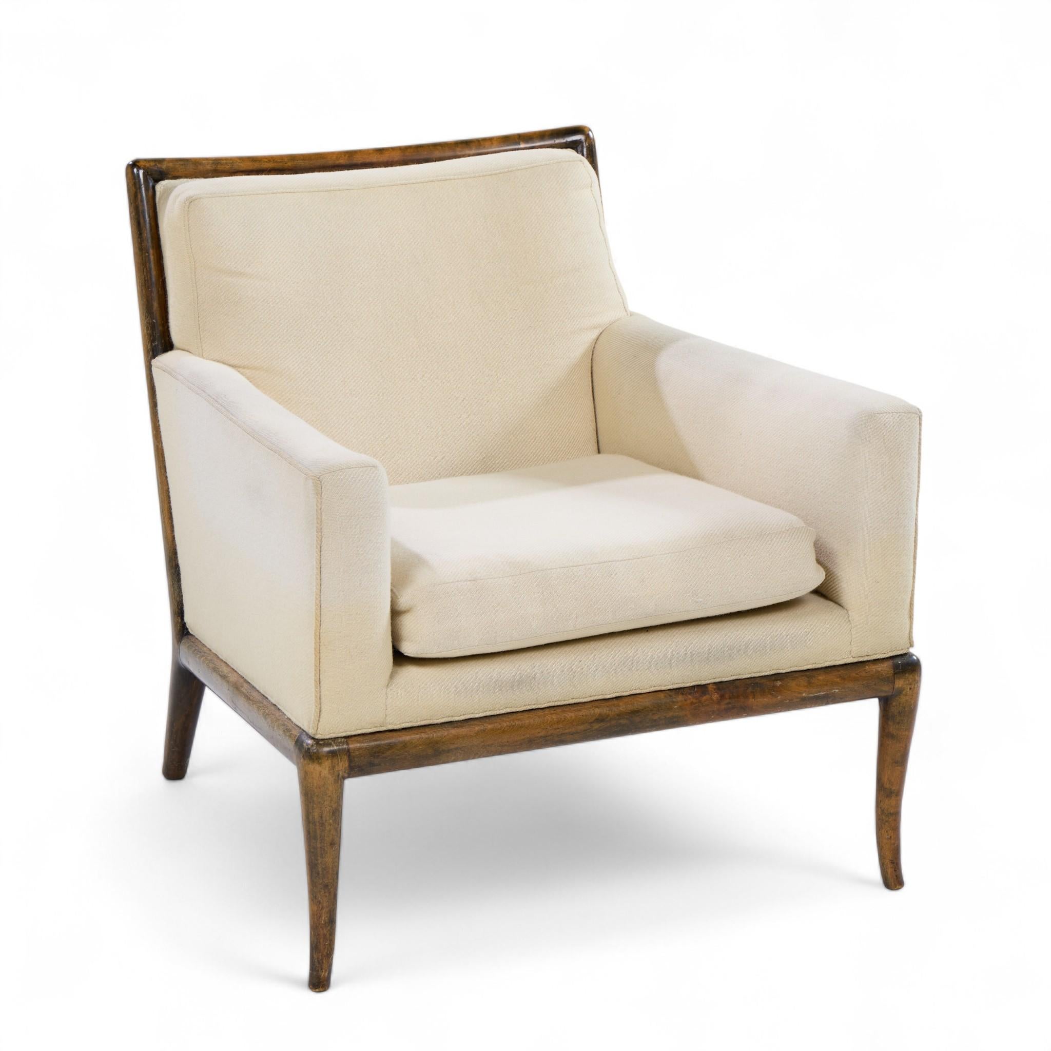 Robsjohn Gibbings per Widdicomb - Sedia da salotto con gambe a sciabola in legno di noce - Coppia in vendita 5