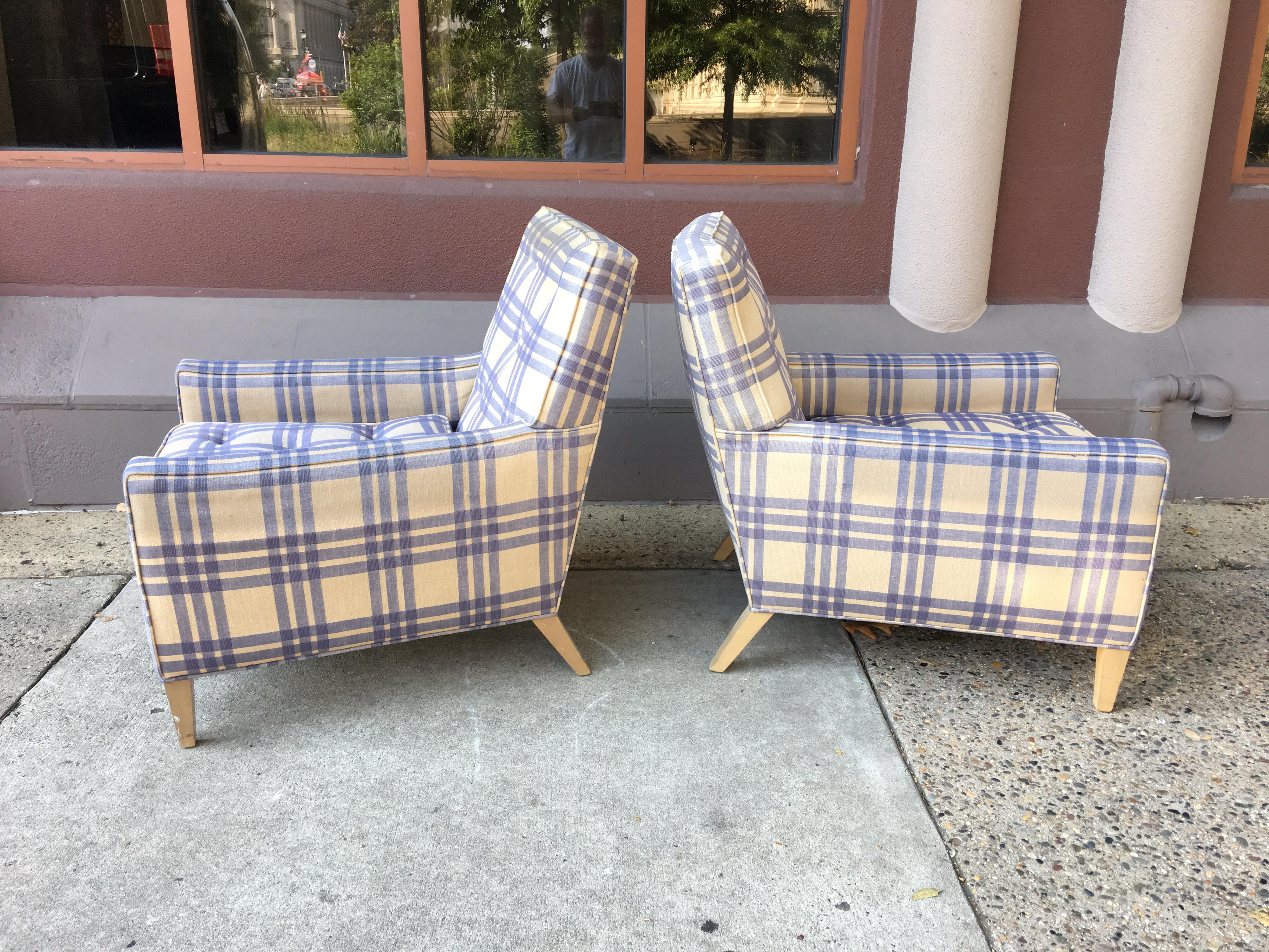 Robsjohn Gibbings for Widdicomb Pair of deep Lounge Chairs In Good Condition In Philadelphia, PA